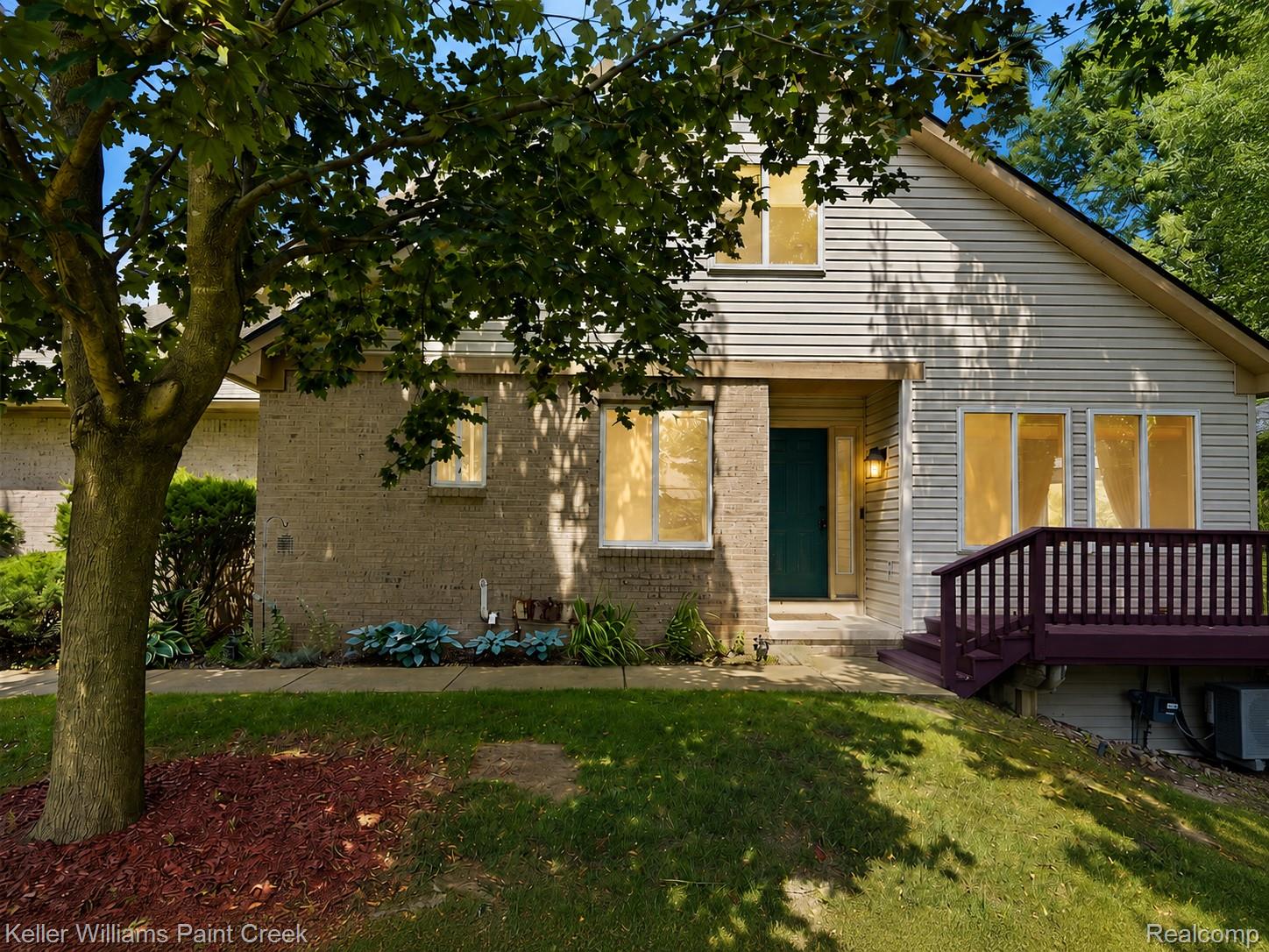 1310 Bay Hill 15 — photo