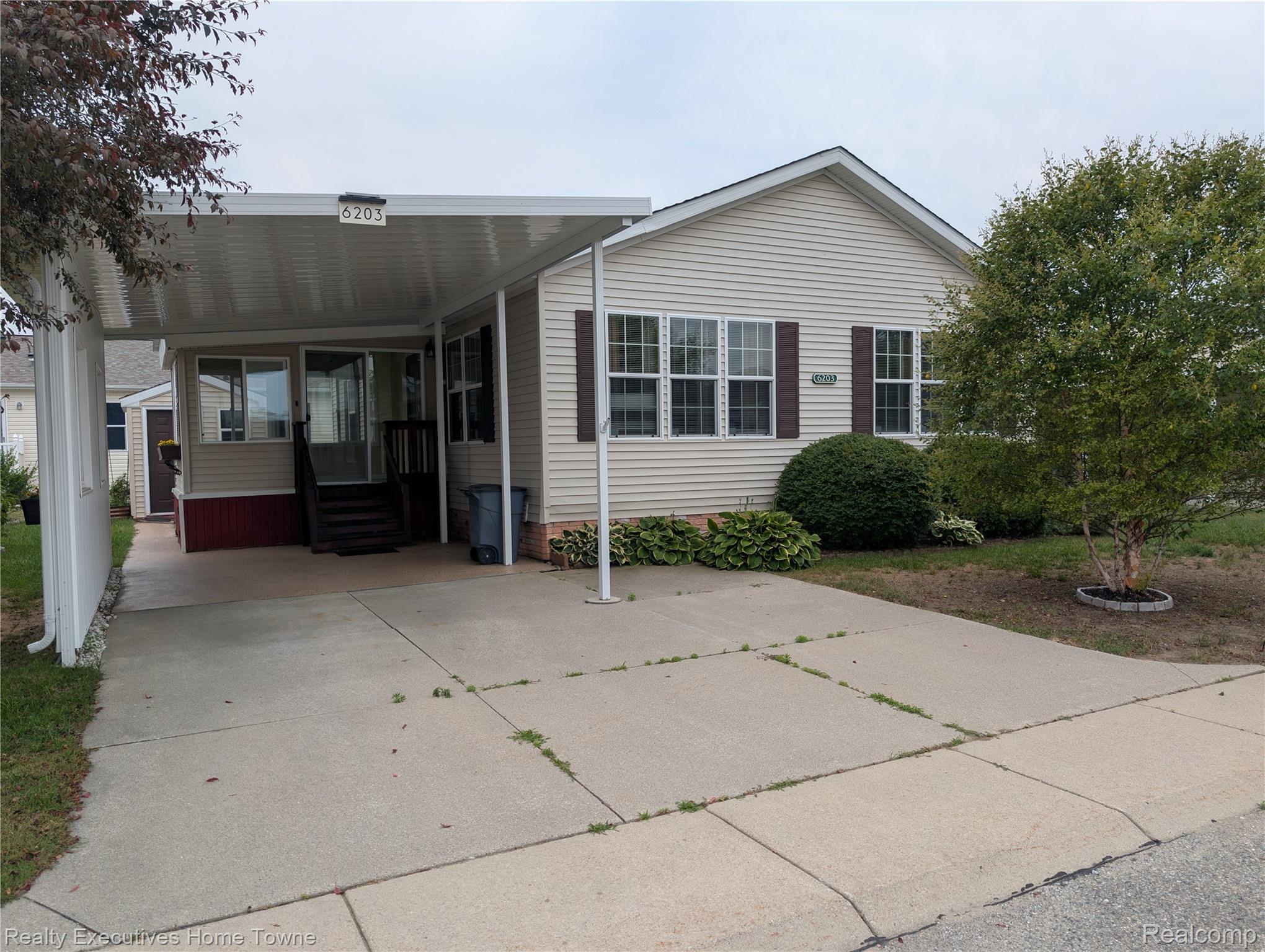 6203 Square Lake Drive Drive — photo