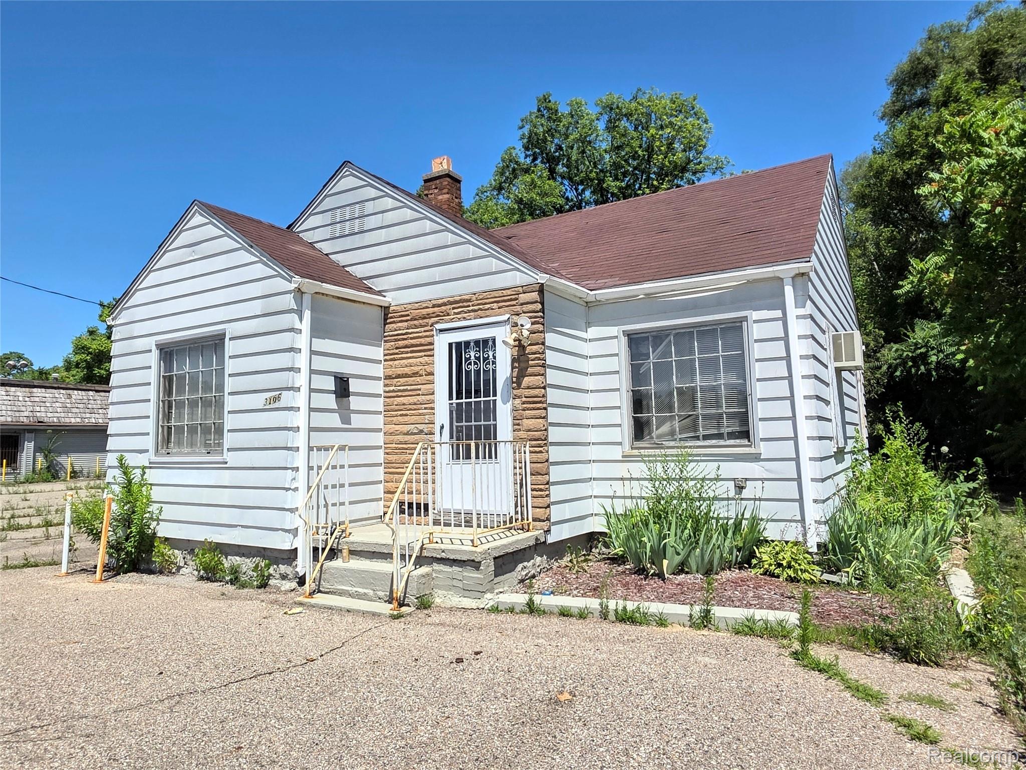 3106 W Pierson Road — photo