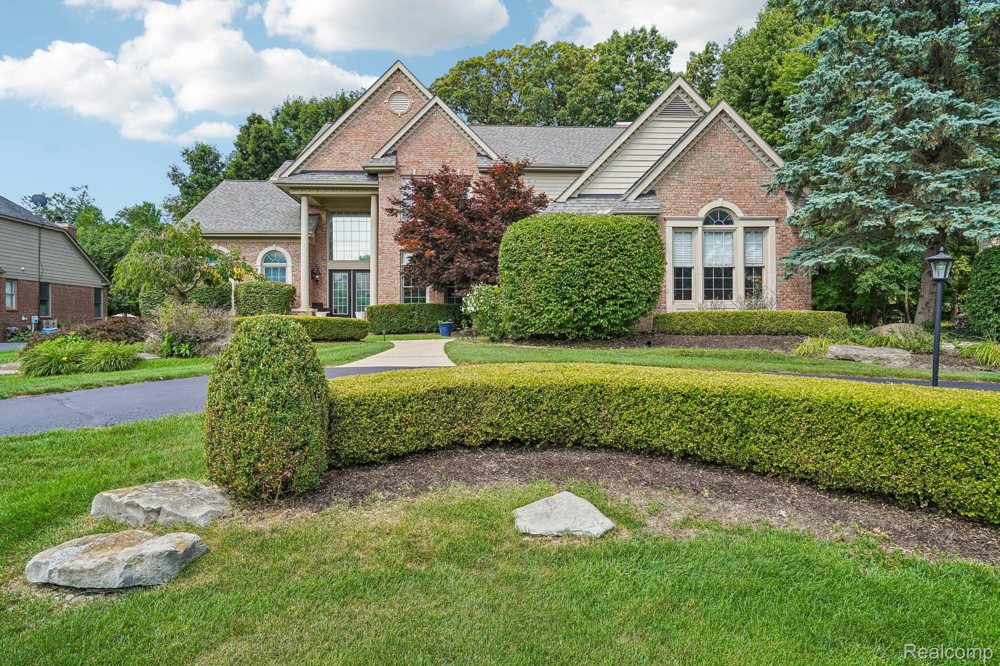 4500 Boxwood Court — photo