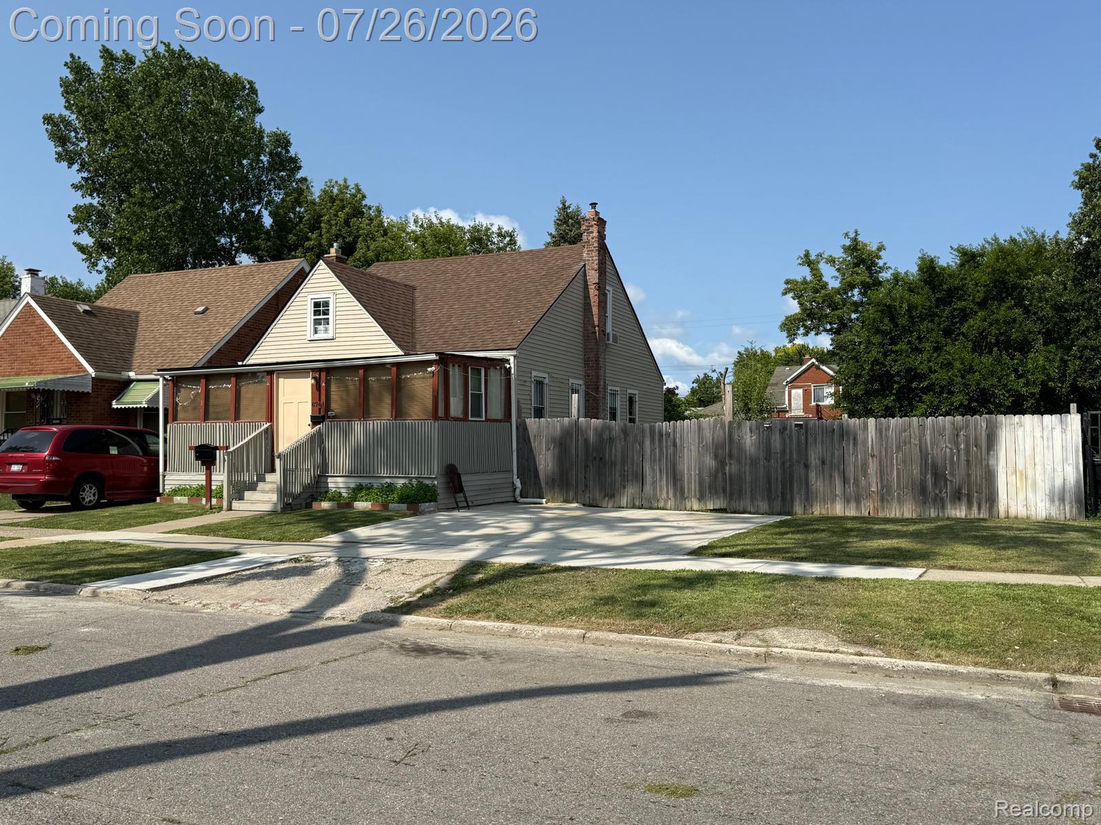 6741 Vaughan Street — photo