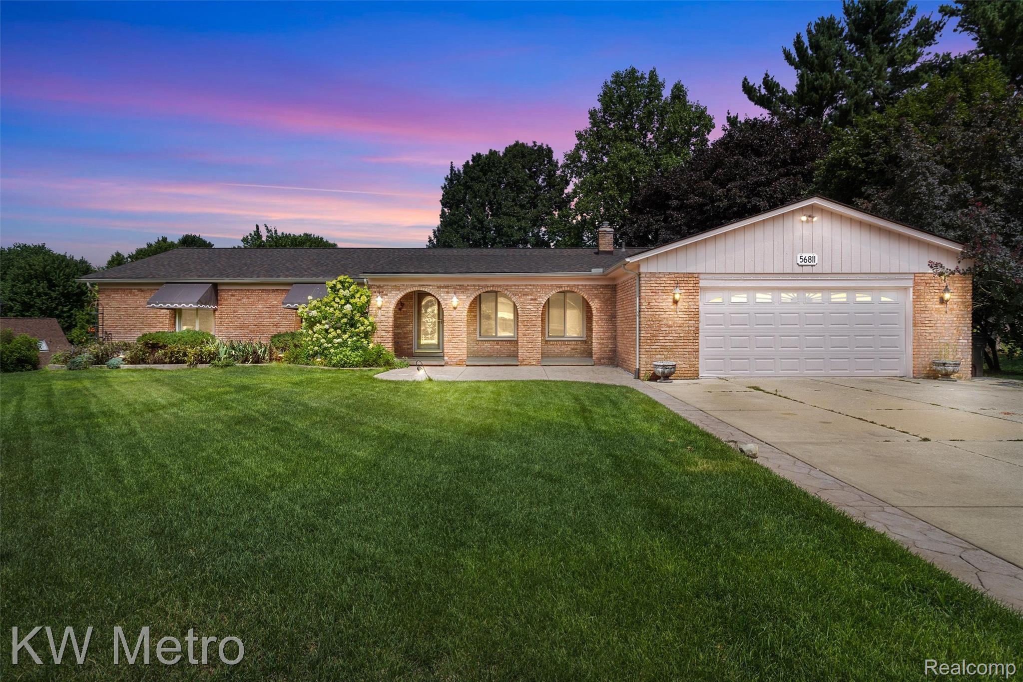 56811 Foxcroft Court — photo