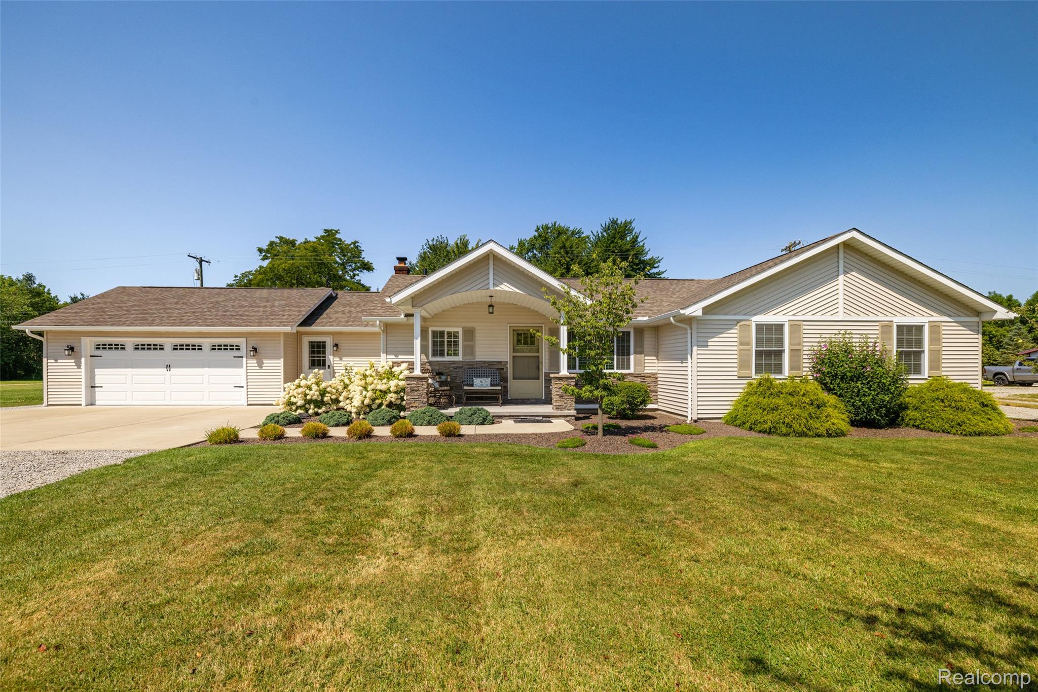 1423 Belle River Road — photo