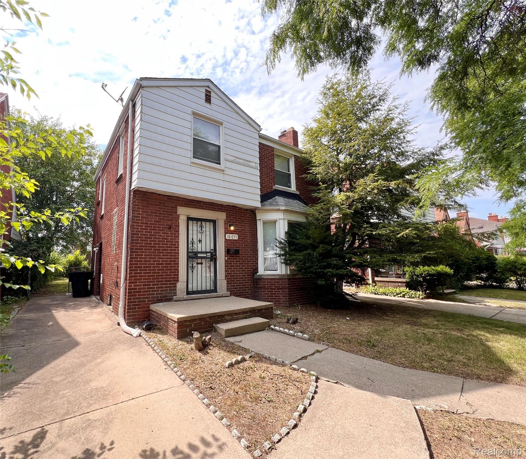 18055 Ilene Street — photo