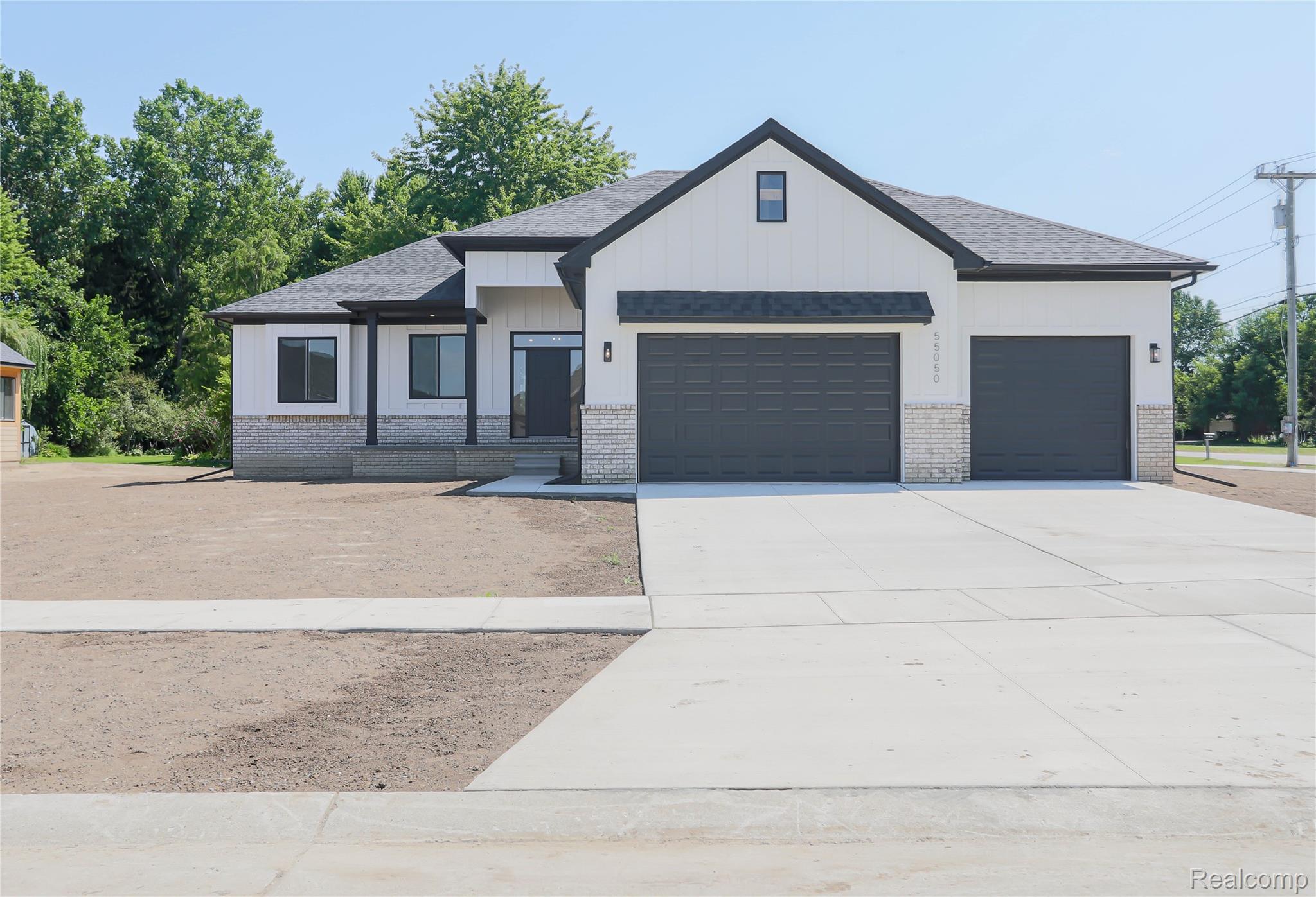 55050 Englewood Drive — photo