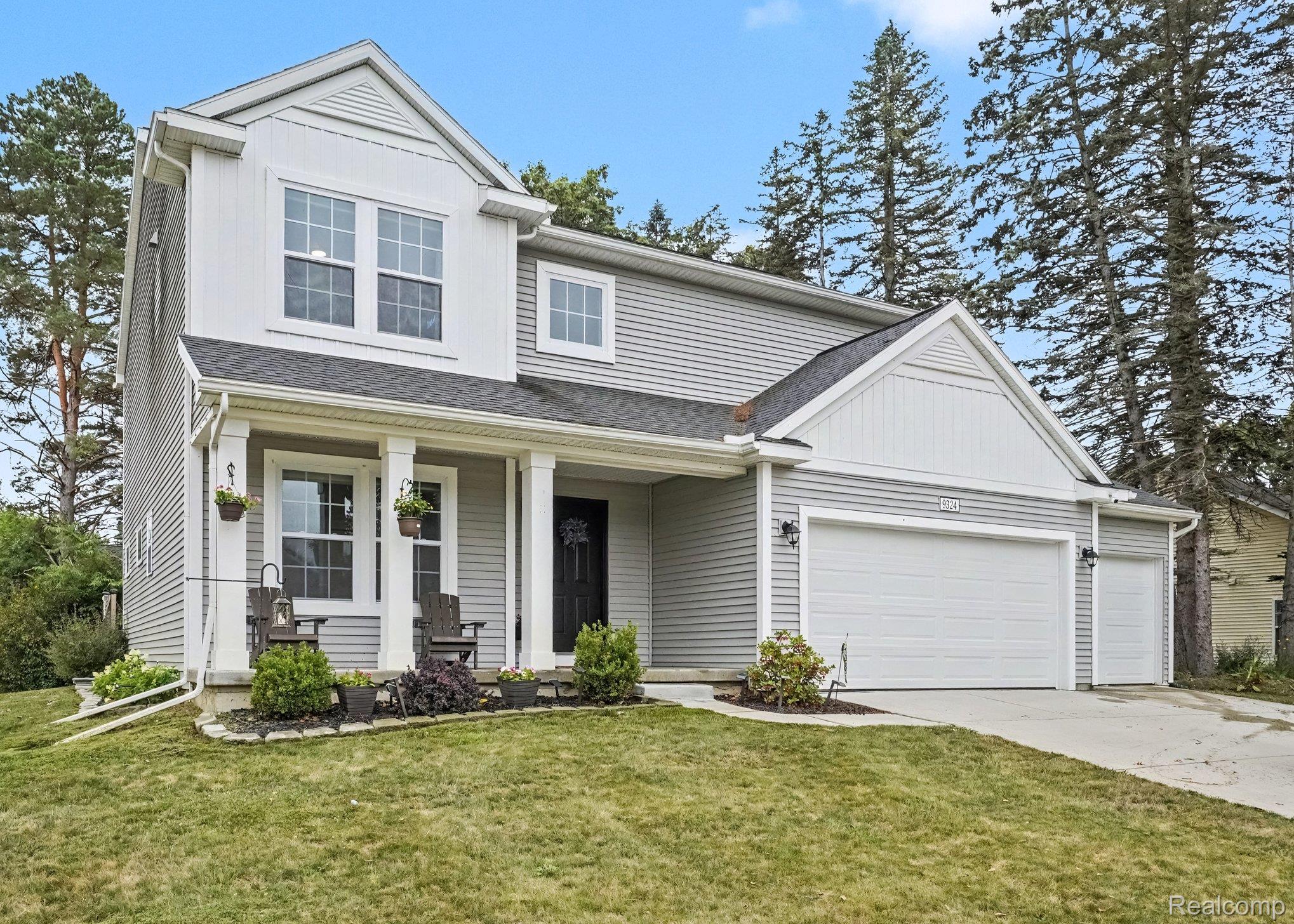 9324 Pine Walk Pass — photo