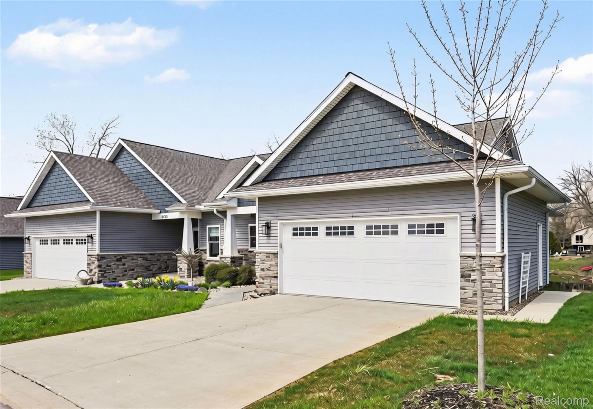 13332 Julie Anne Court — photo
