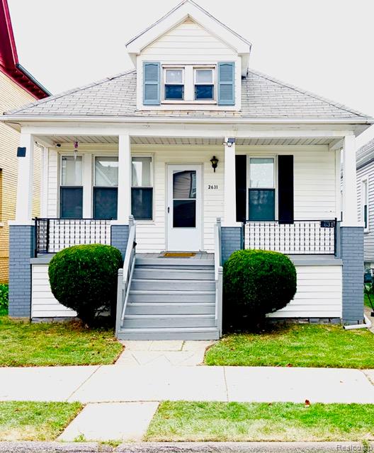2631 Pulaski Street — photo