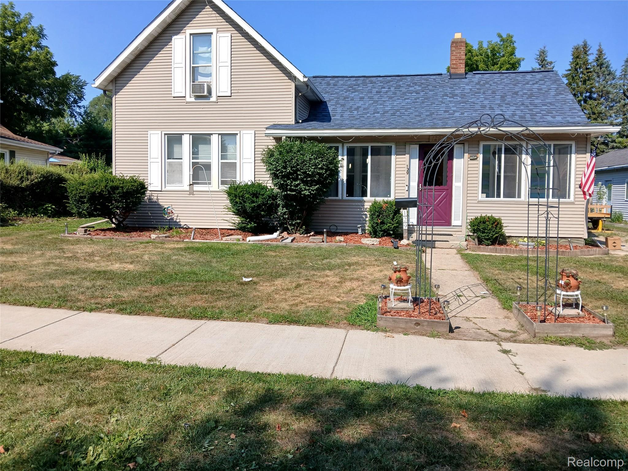 129 E Congress Street — photo