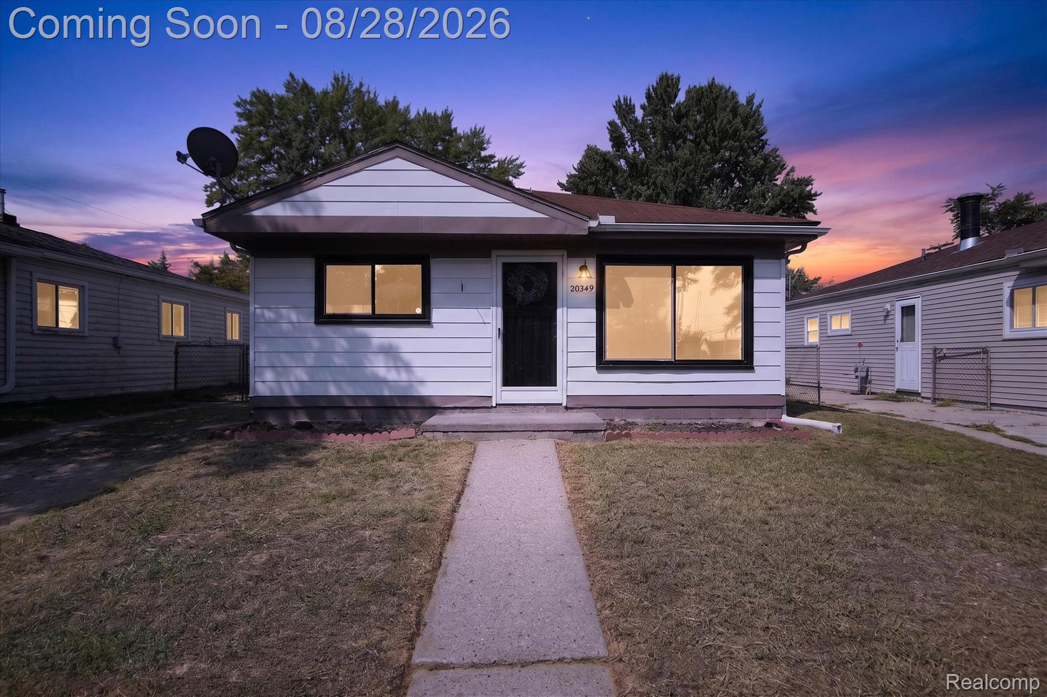 20349 Floral Street — photo