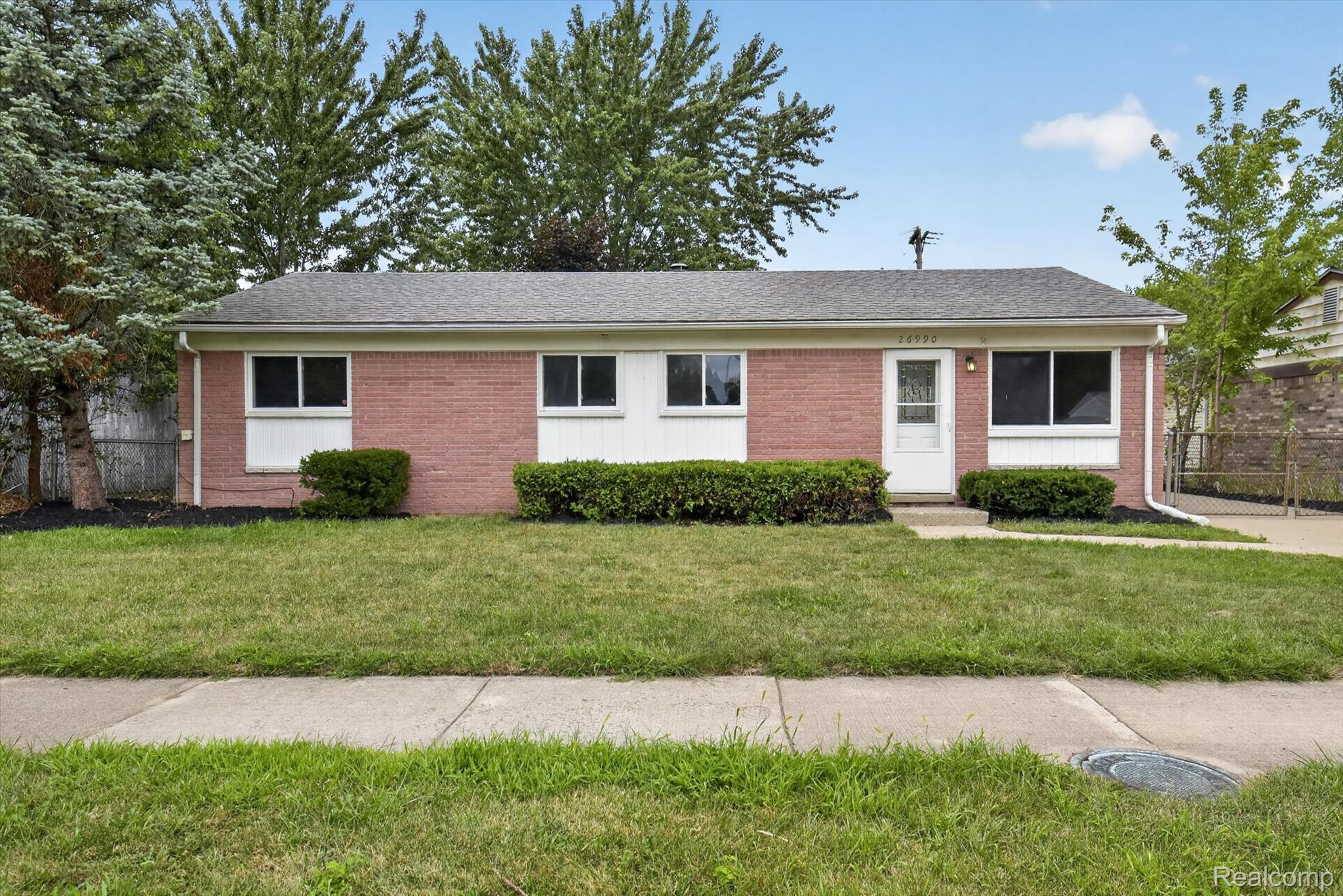 26990 Leroy Street — photo