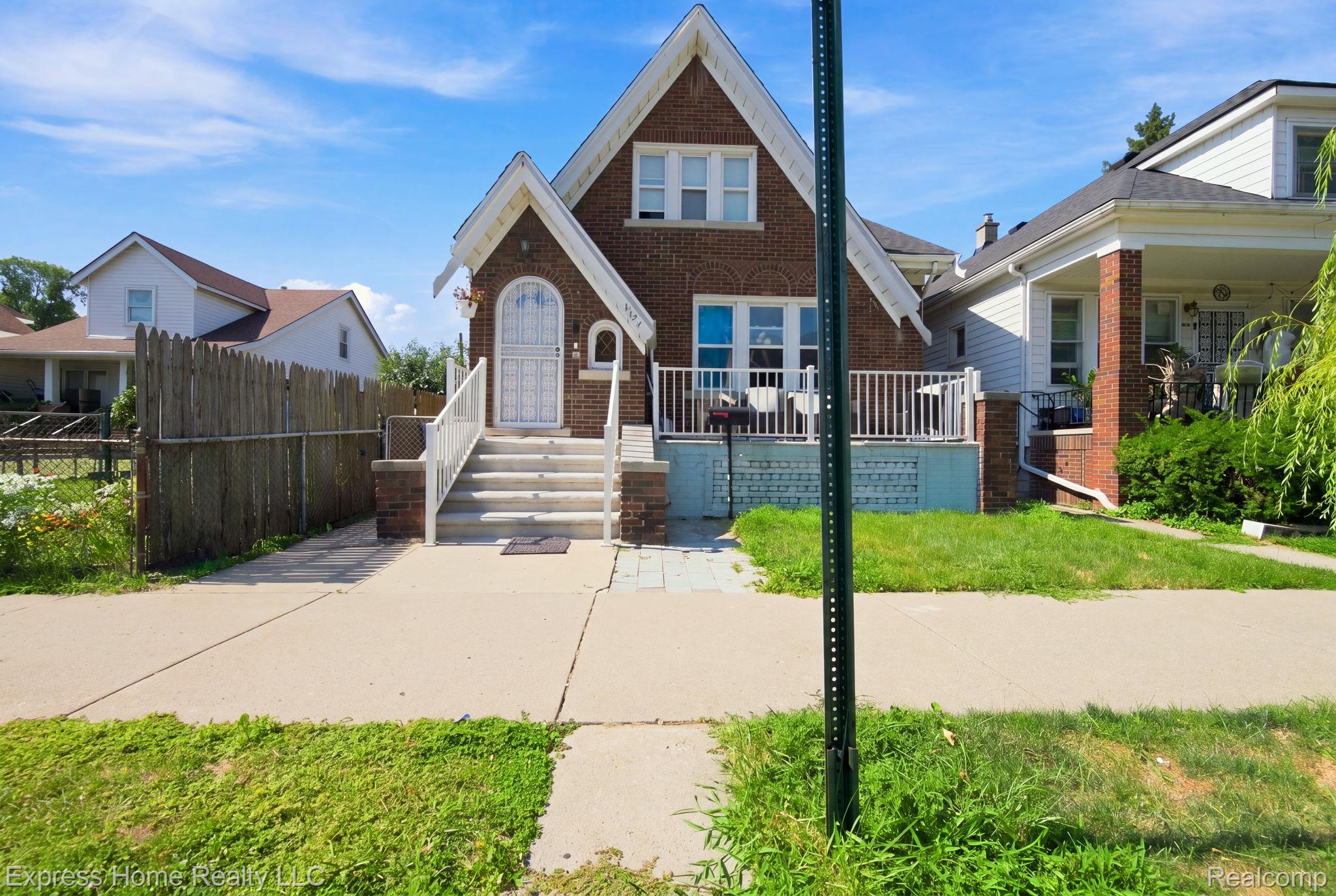 5127 Harold Street — photo