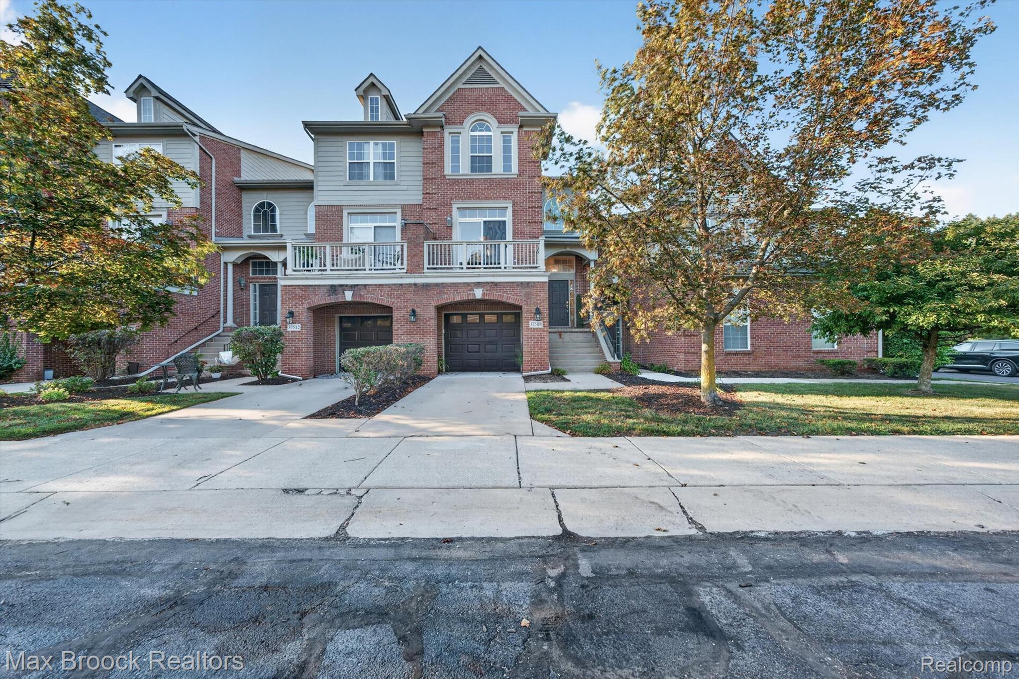 37508 Newburgh Park Circle — photo