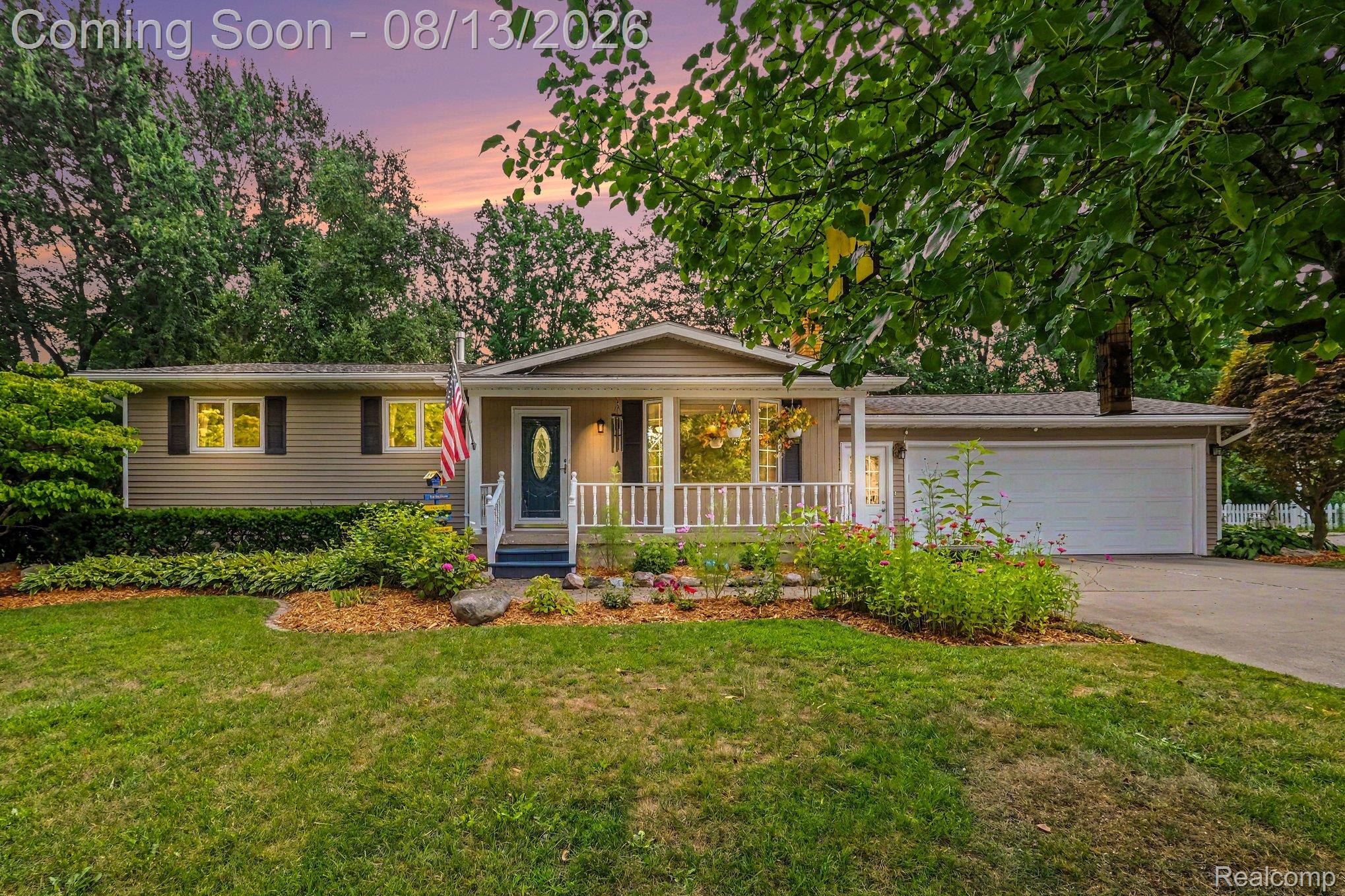 10361 Coldwater Road — photo