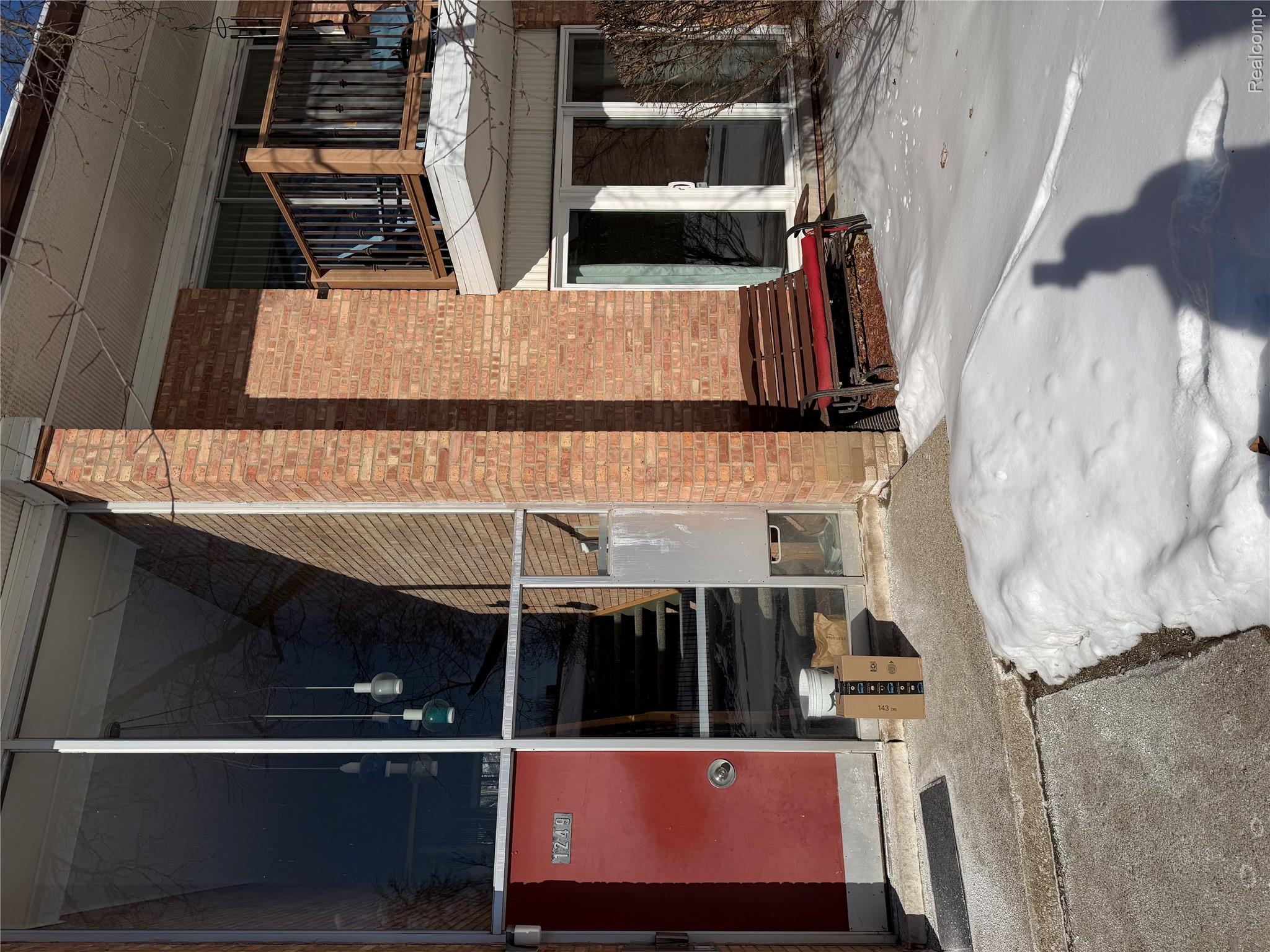1249 Island Drive 104 — photo