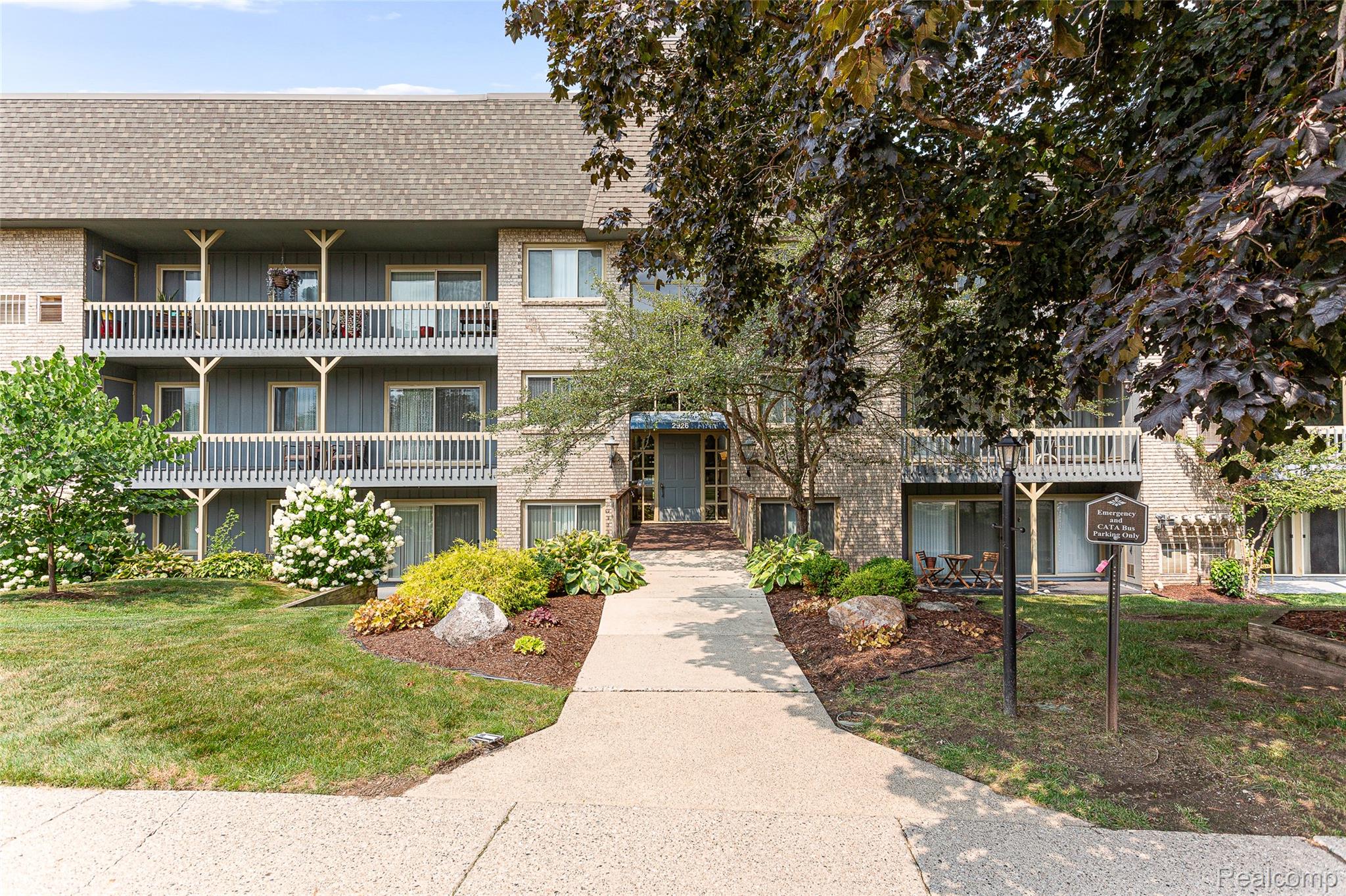2926 Mount Hope Road 304 — photo
