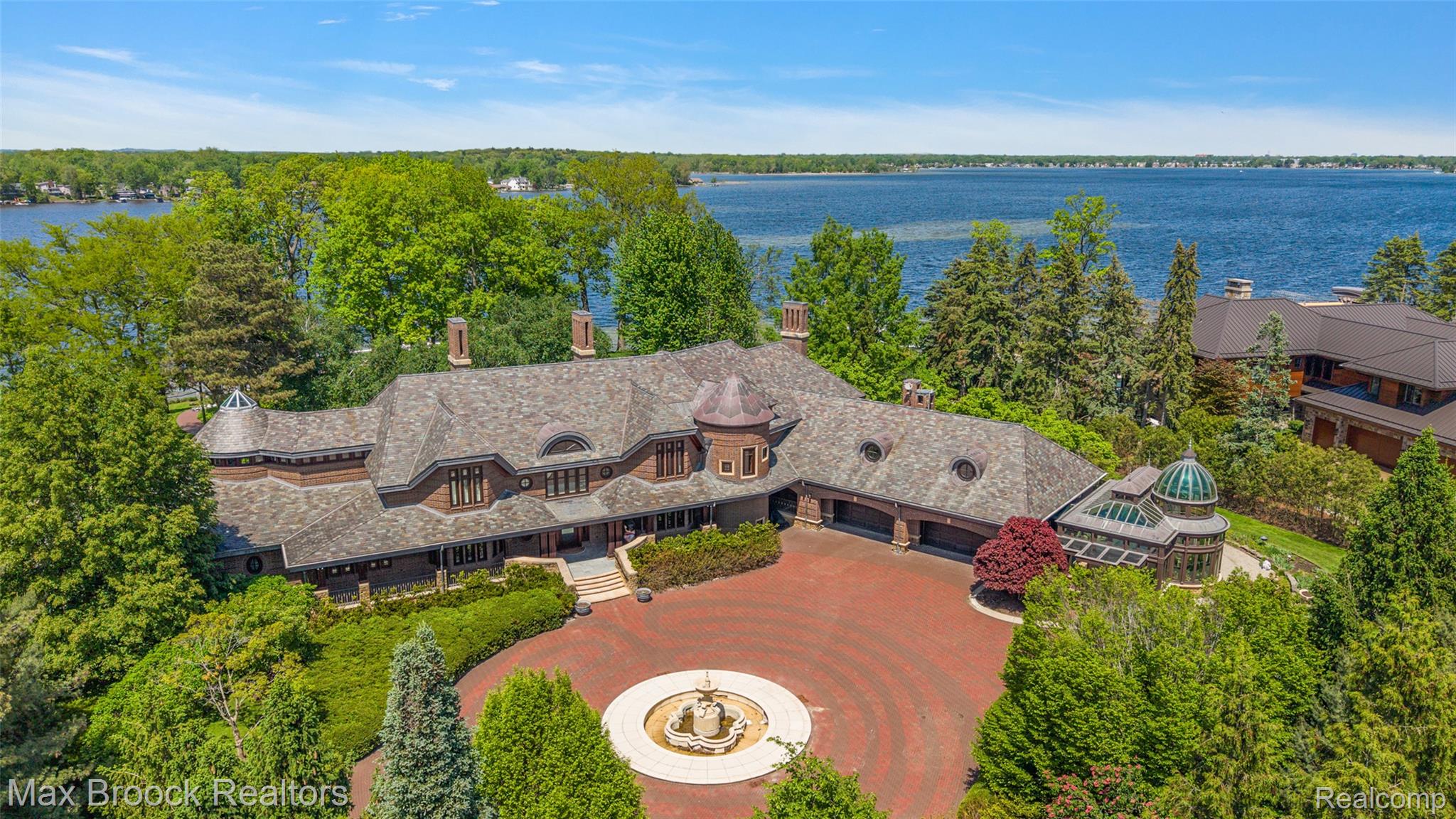 4740 Dow Ridge Road — photo