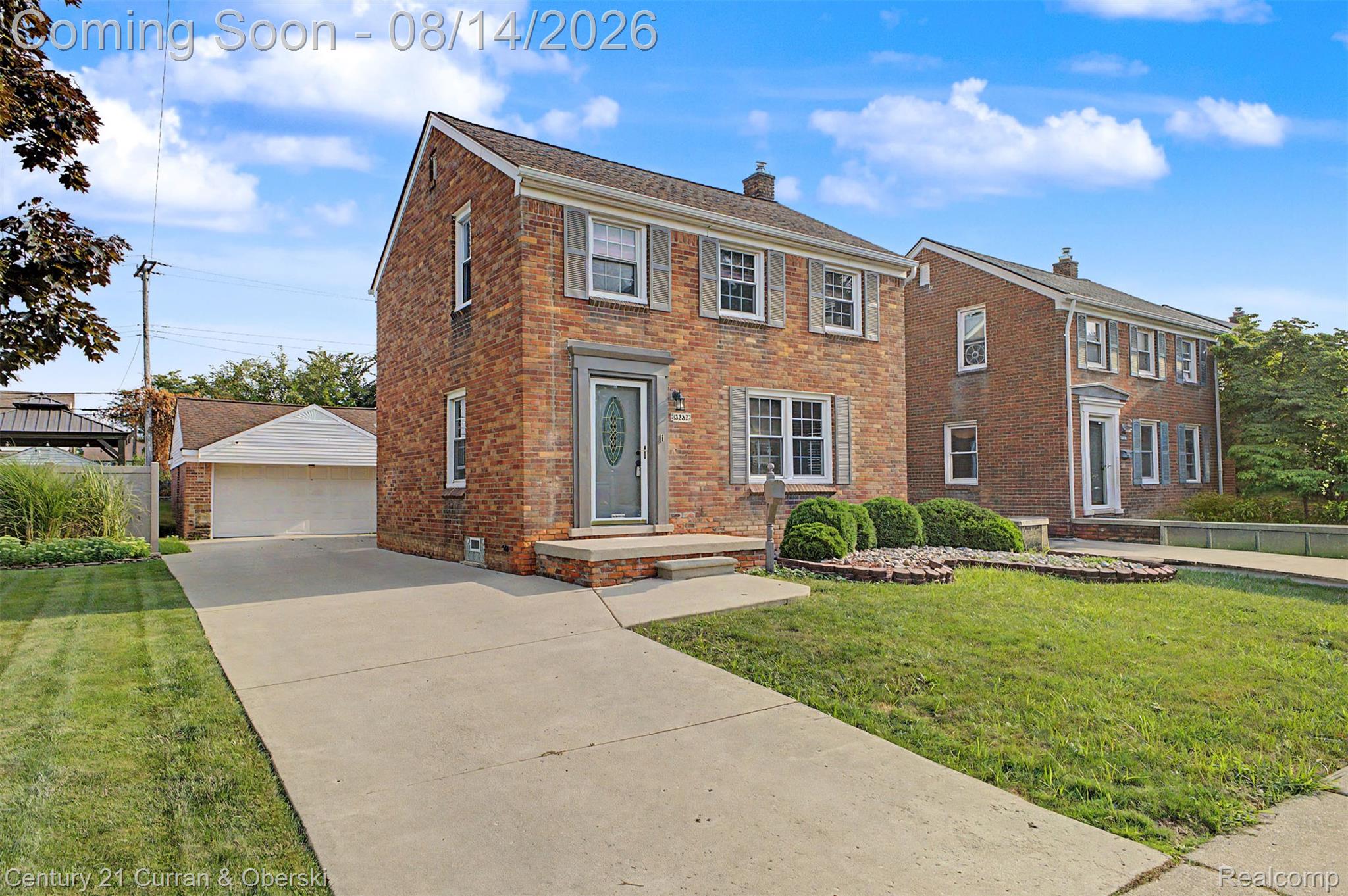 13252 Chestnut Street — photo
