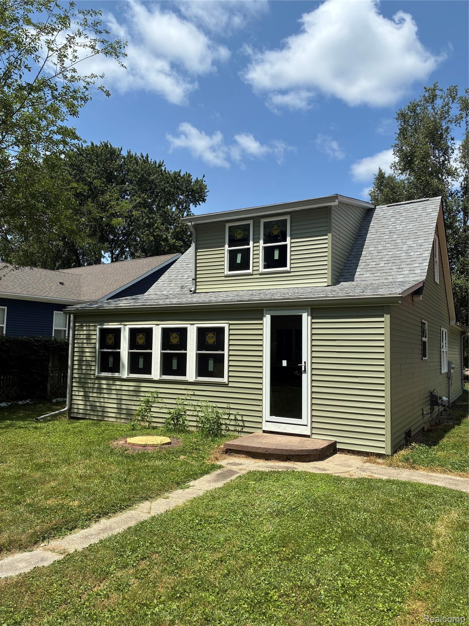 5901 Felske Drive — photo