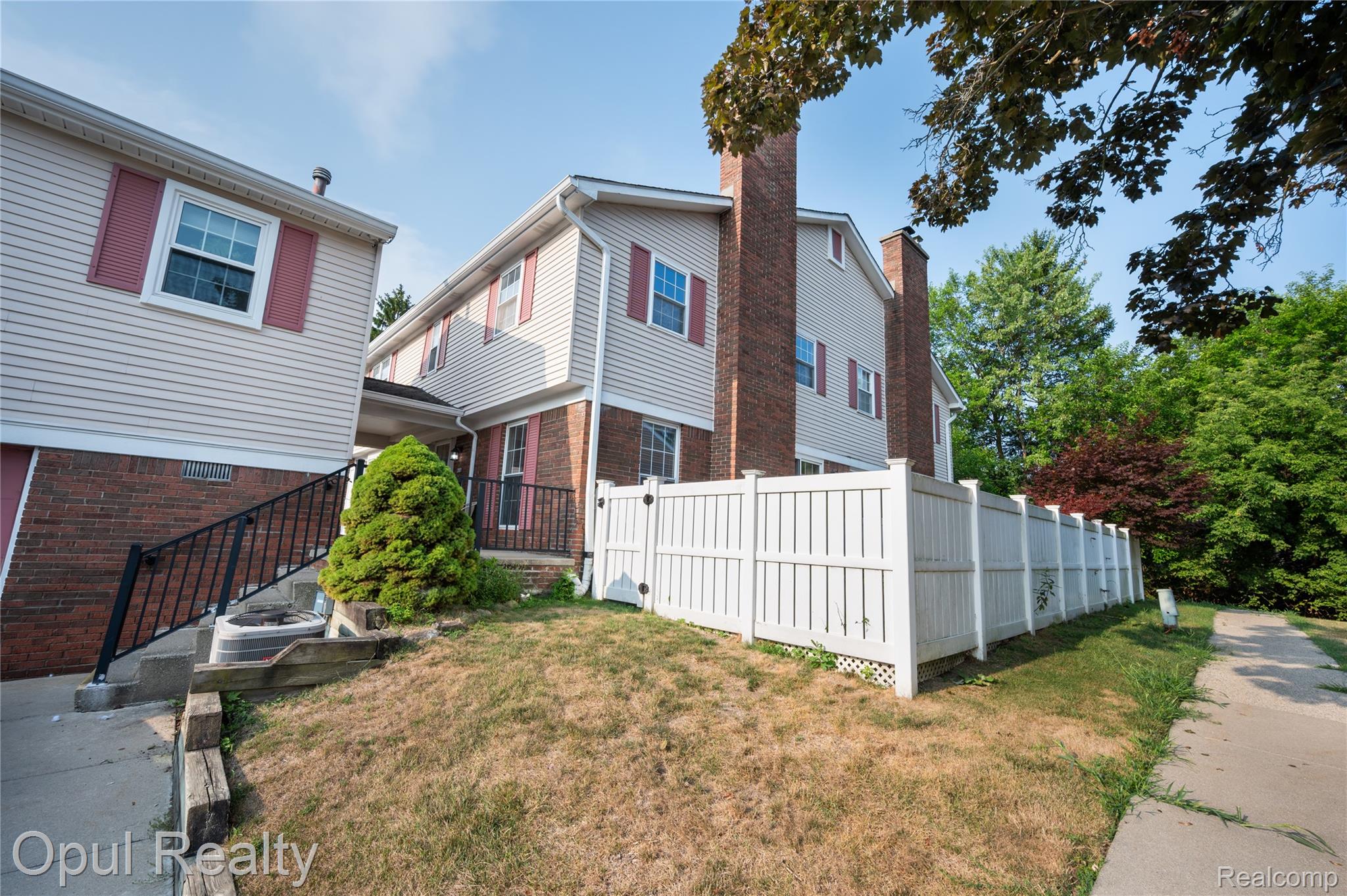 20831 W Glen Haven Circle — photo