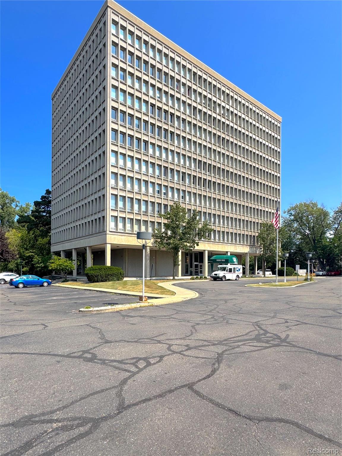 22700 Garrison Street 509 — photo
