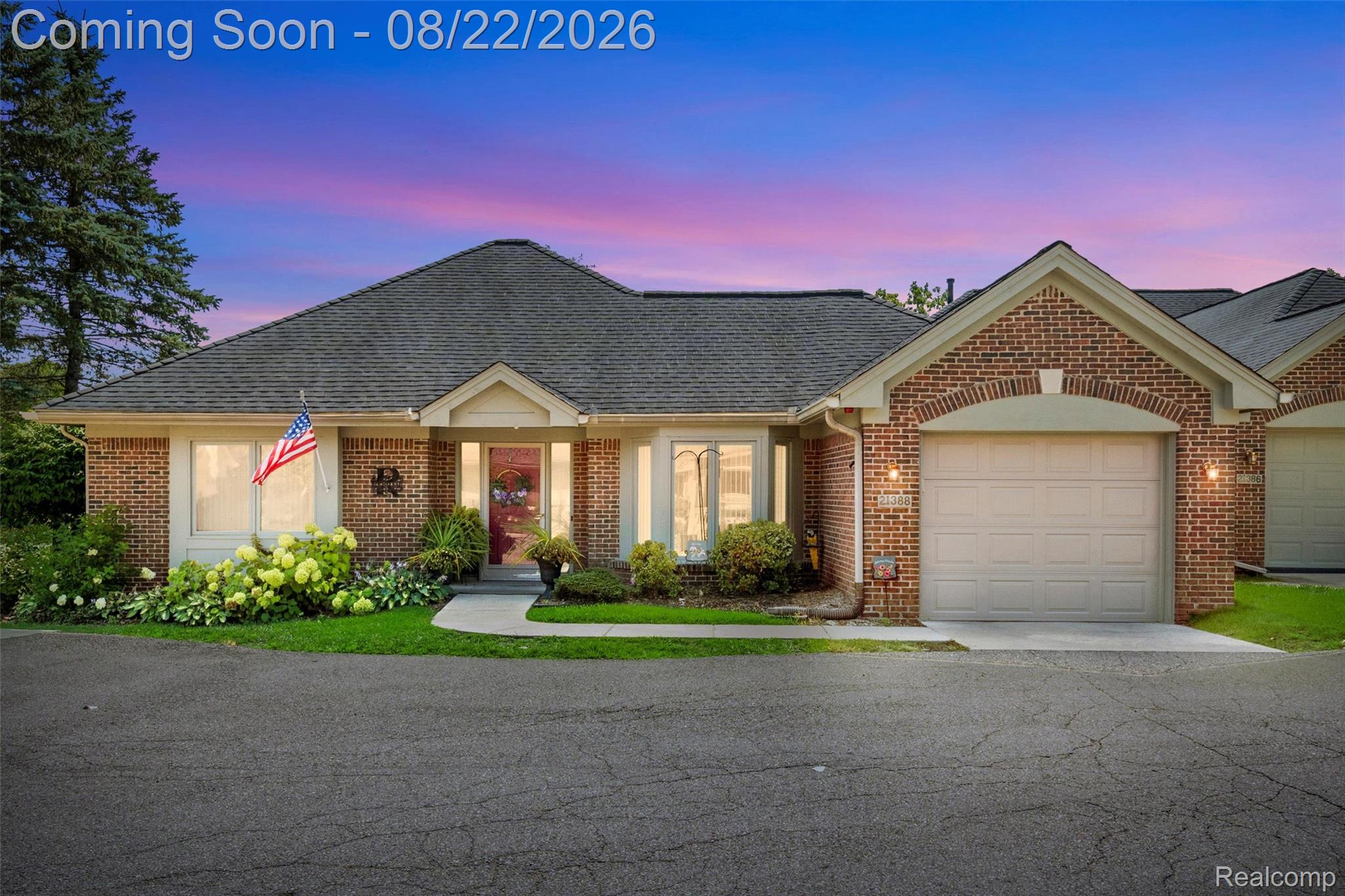 21388 Magnolia Court — photo