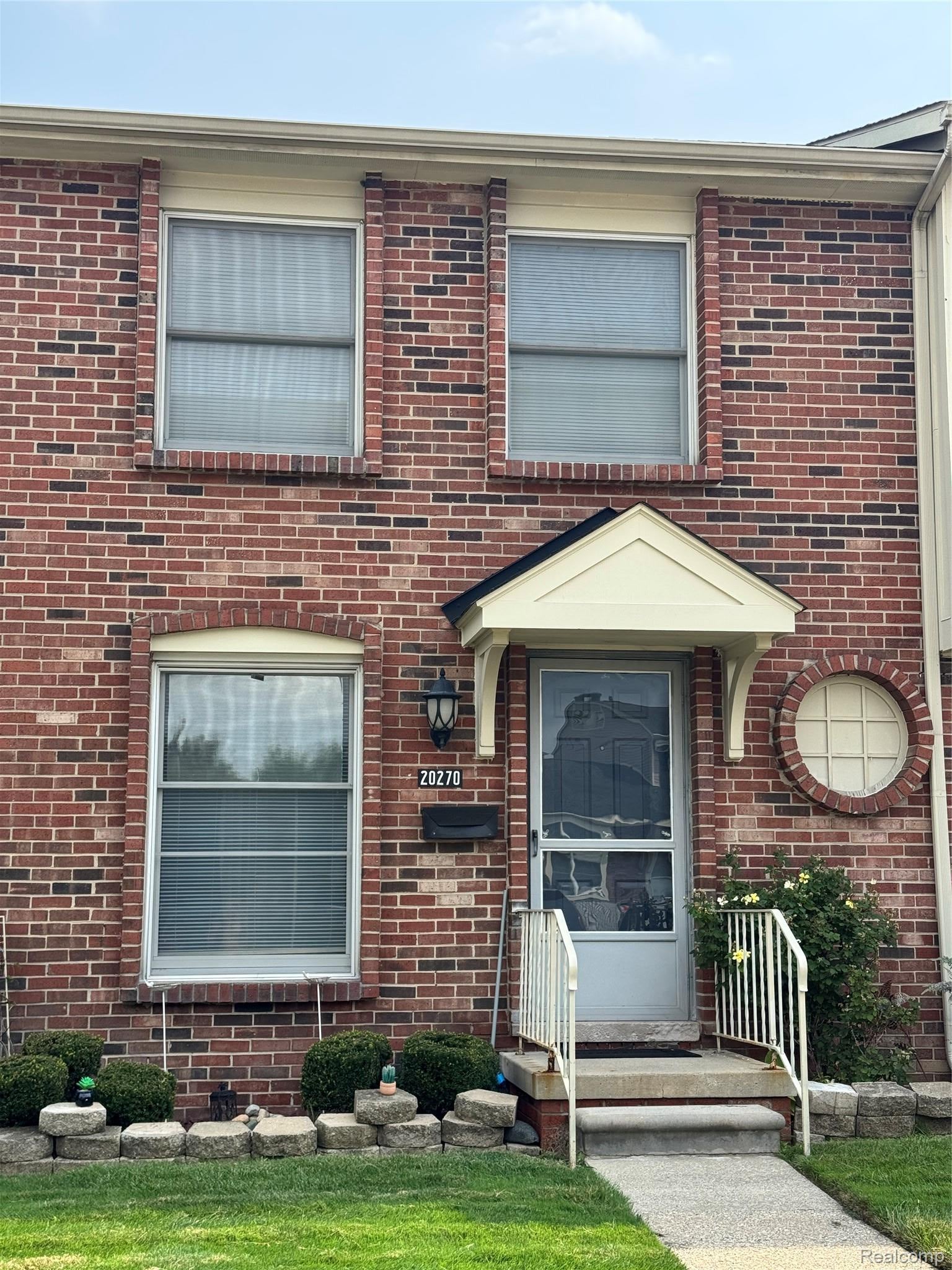 20270 Great Oaks Circle S 252 — photo