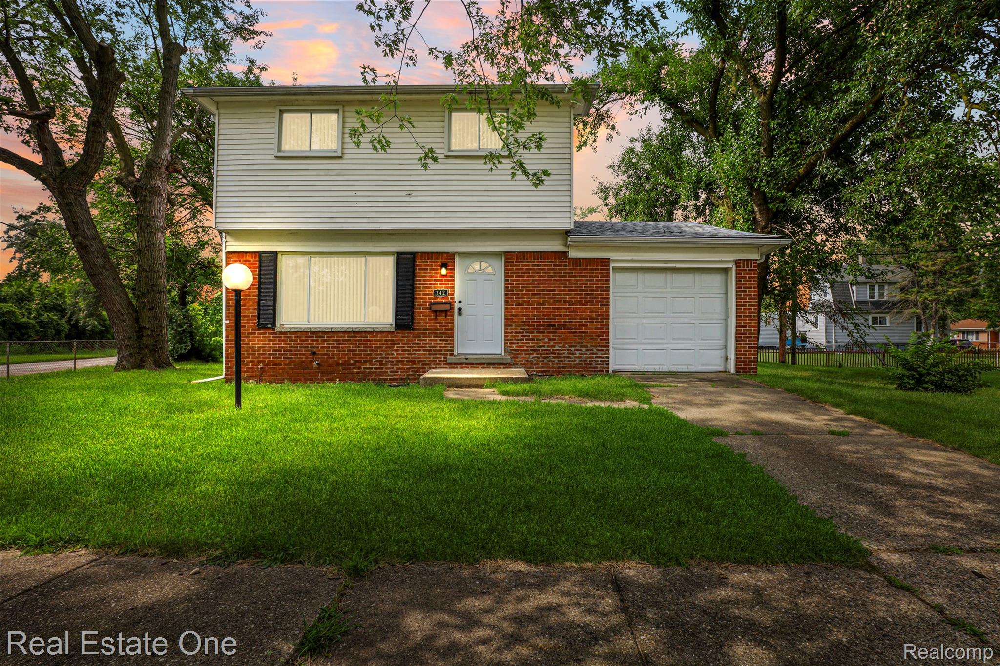 342 Melvin Street — photo