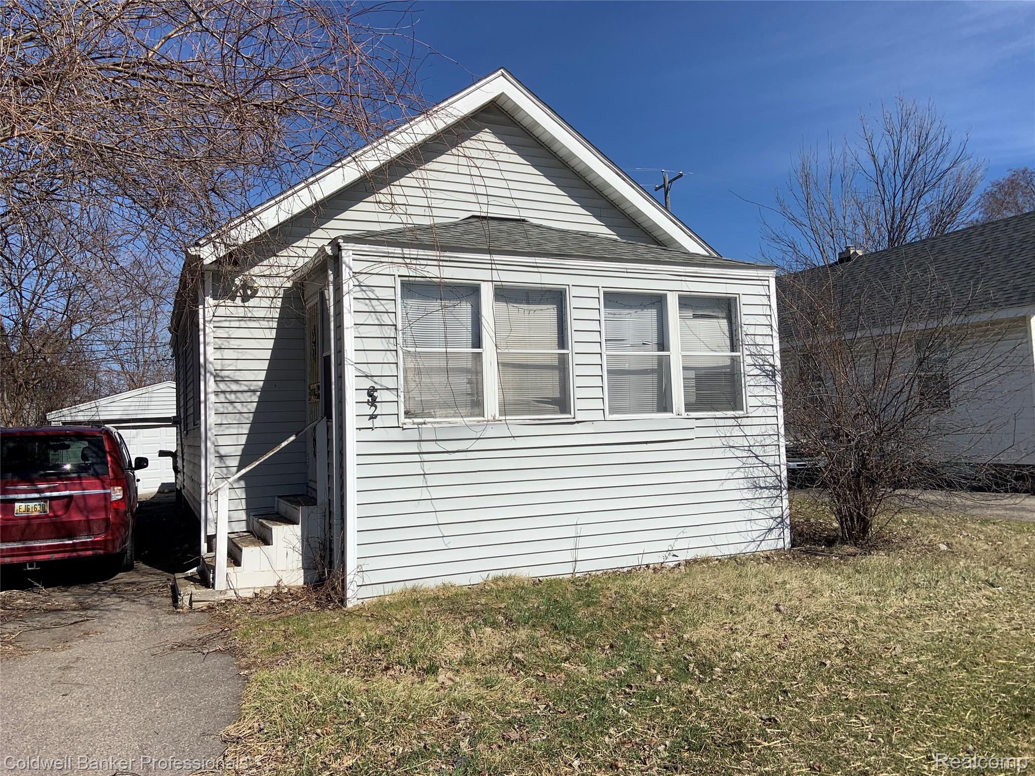 3521 Davison Road — photo