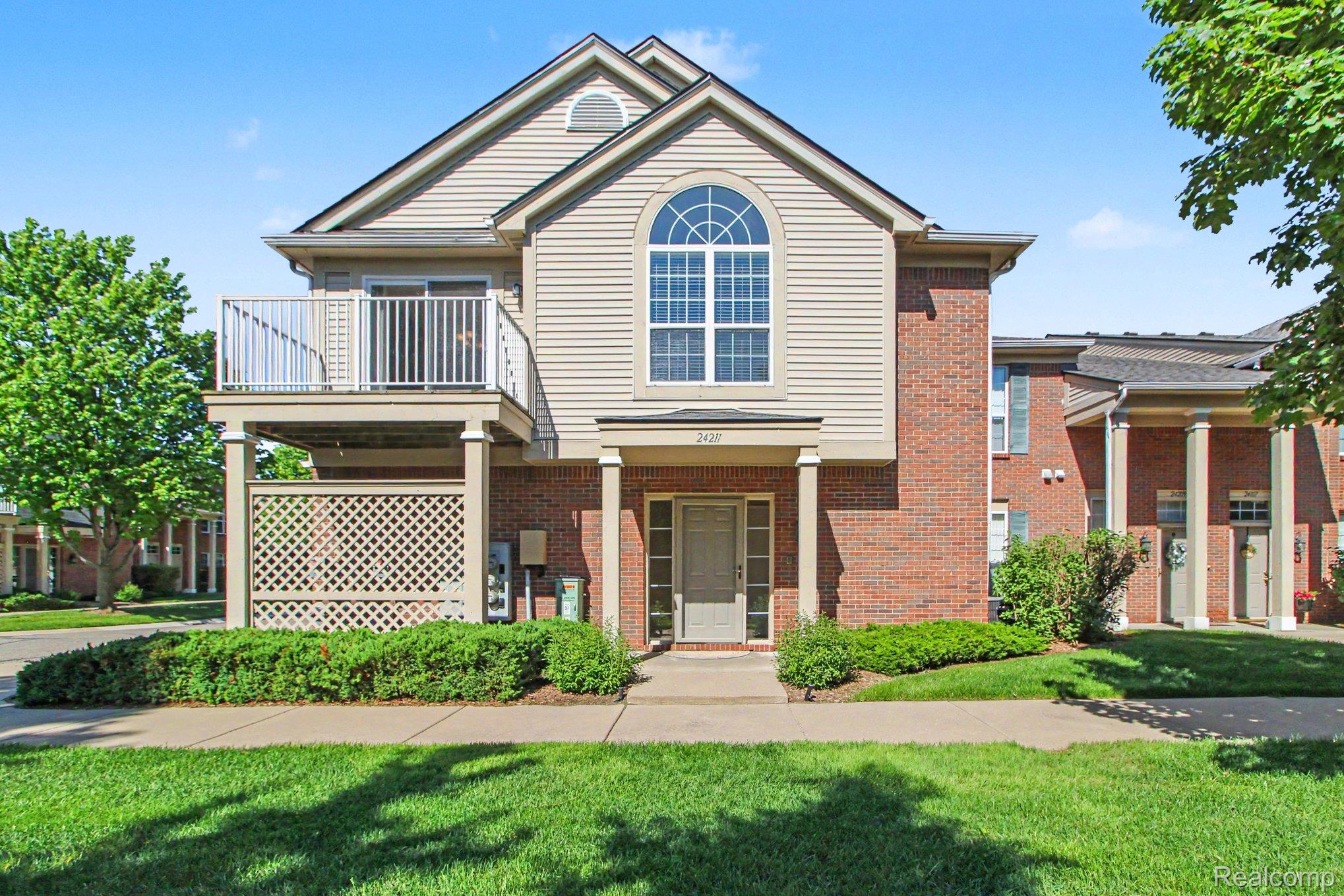 24211 Chesapeake Circle — photo