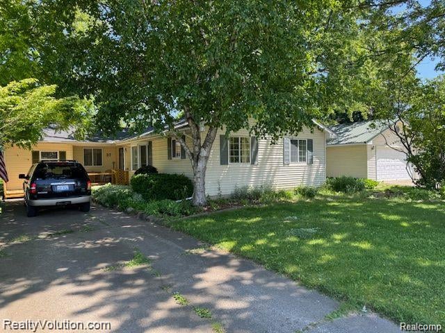 37 Maple Valley Street — photo