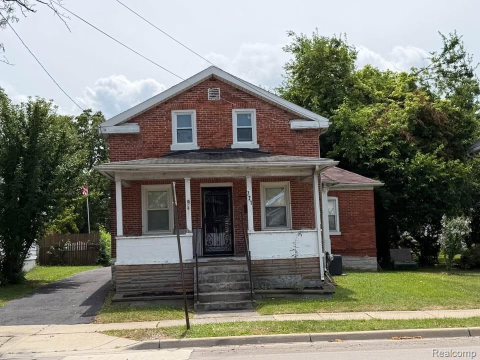 721 W 3rd Street — photo