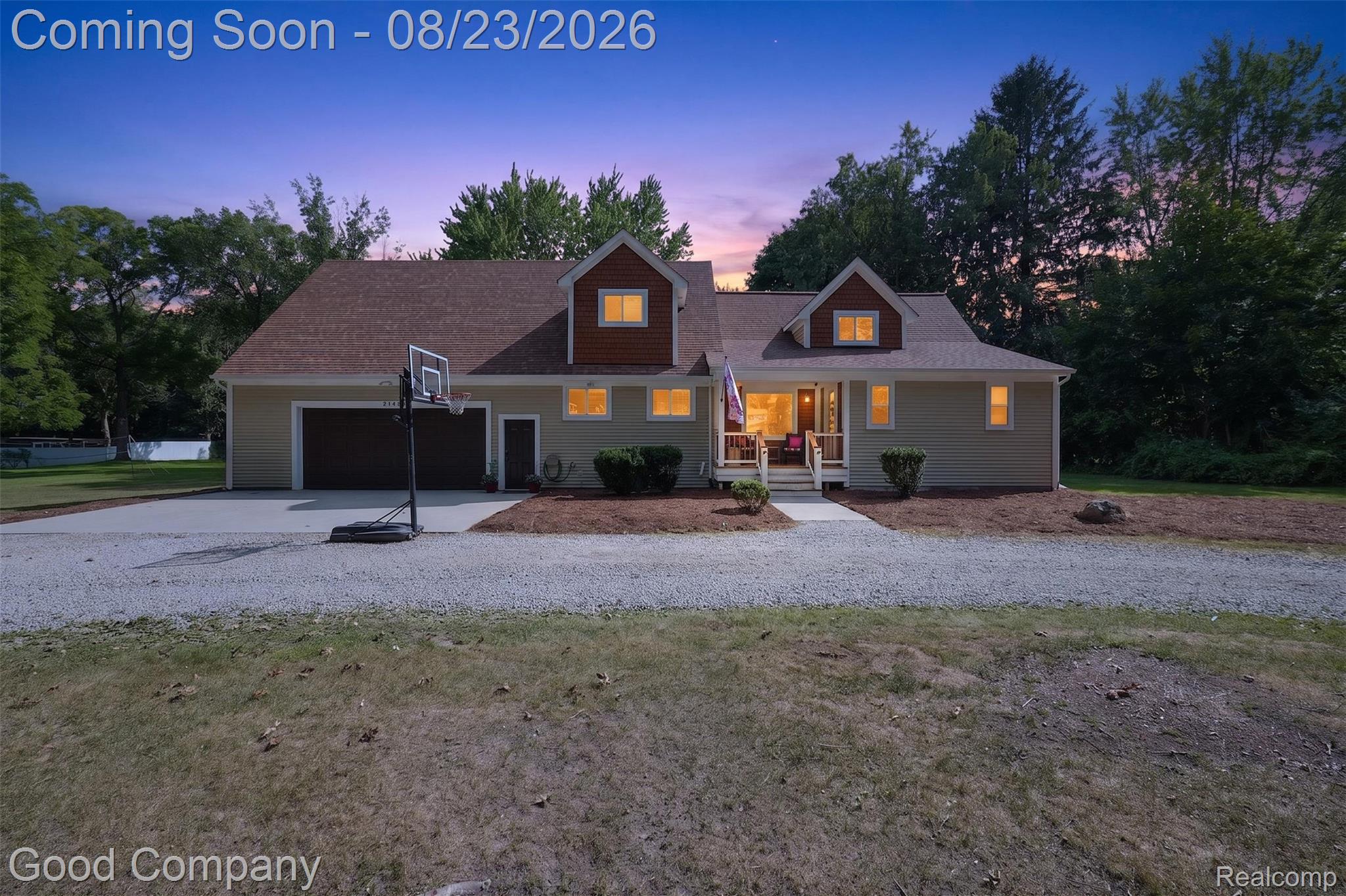 2145 Cole Road — photo