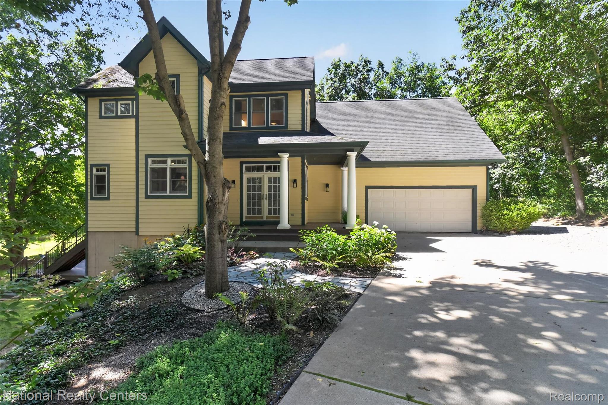 15771 Cavanaugh Lake Road — photo