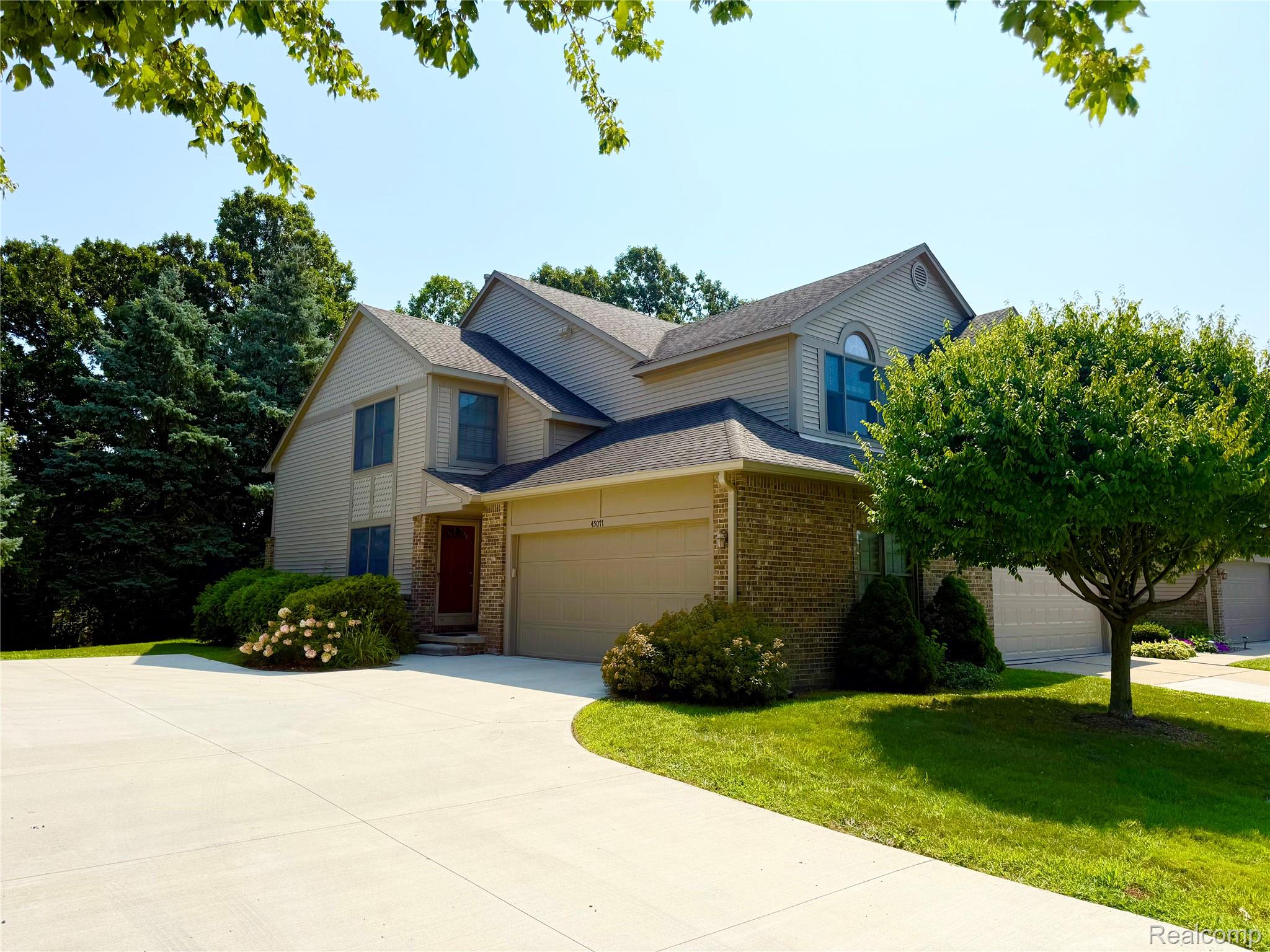 45077 Coachman Court 82 — photo