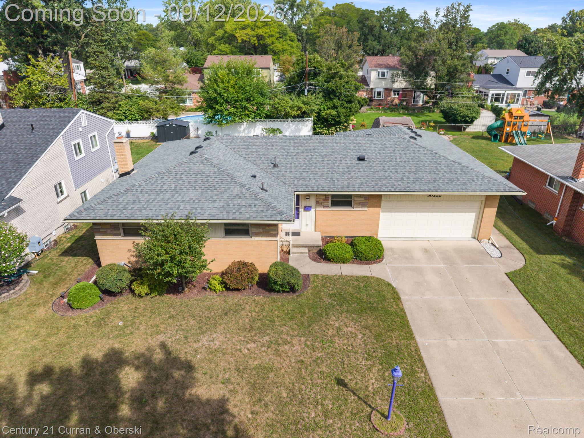 30222 Buckingham Street — photo