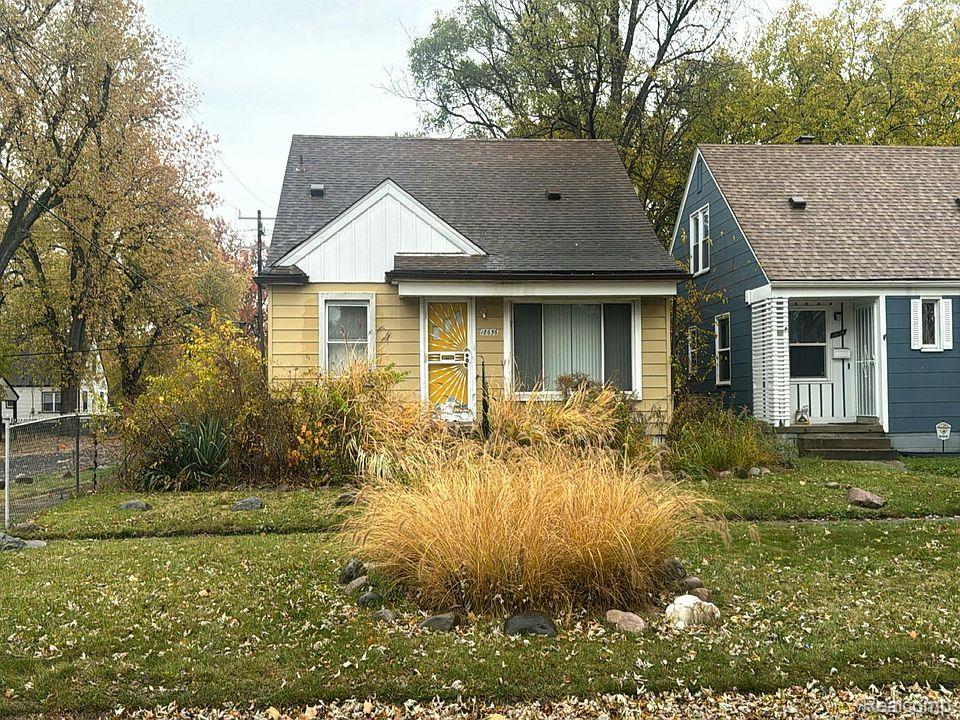 18656 Dale Street — photo