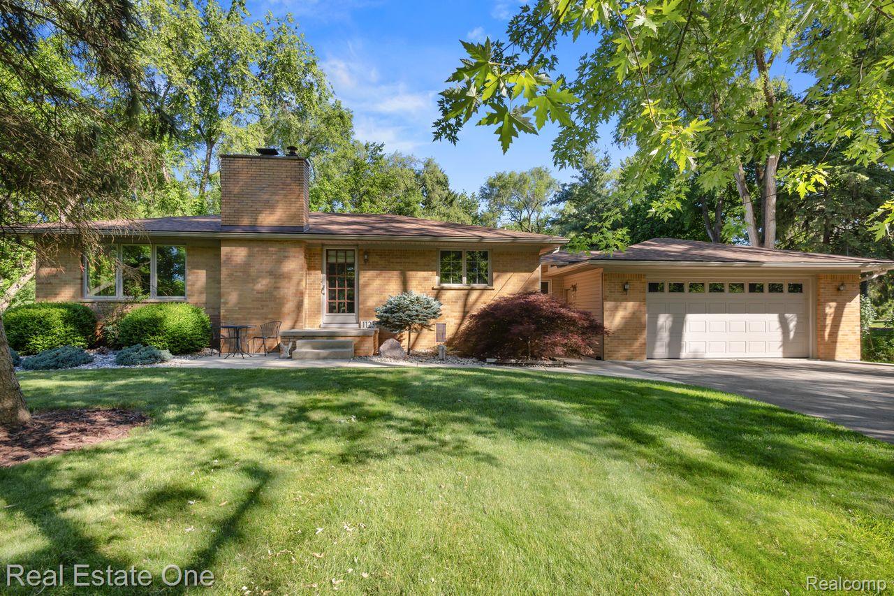 1123 Letica Drive — photo