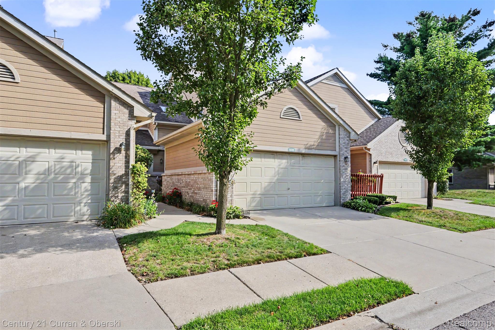 9398 Westwind Drive 49 — photo