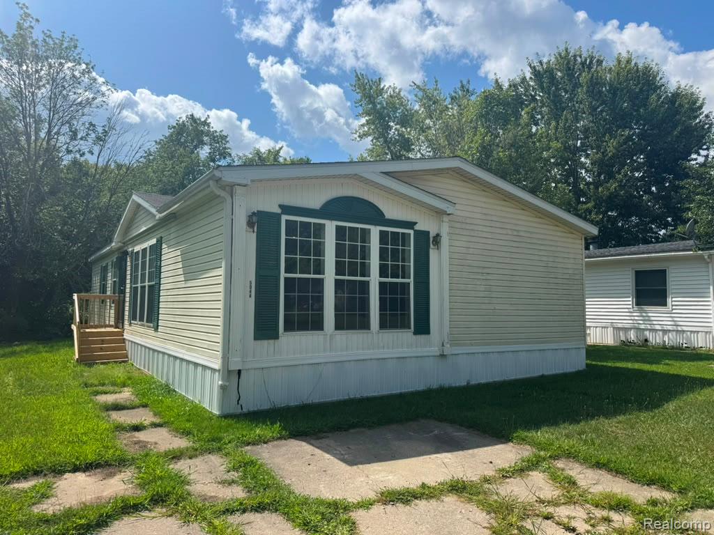 5044 S Naomi Kong Drive — photo