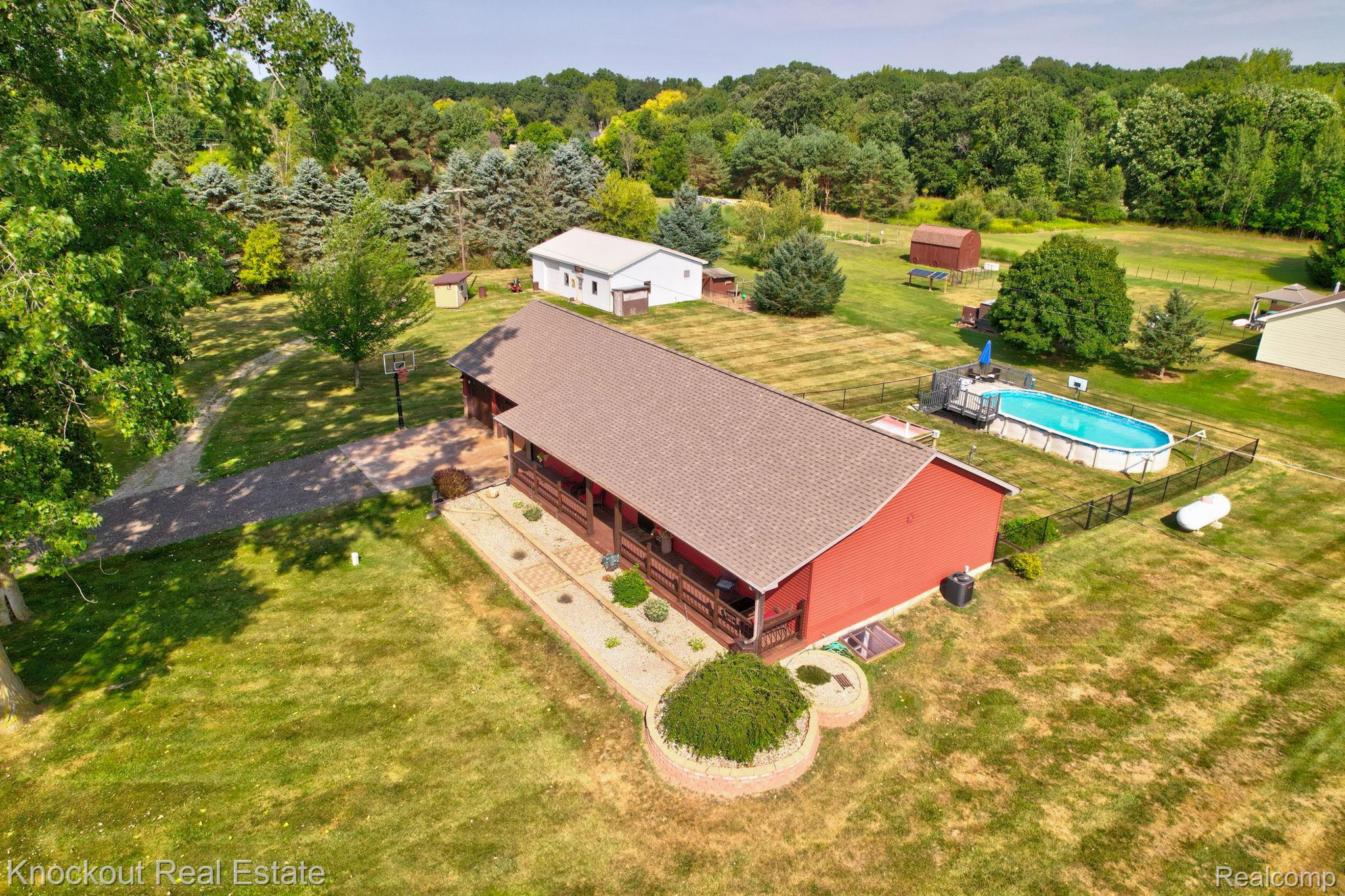 5726 Buell Road — photo