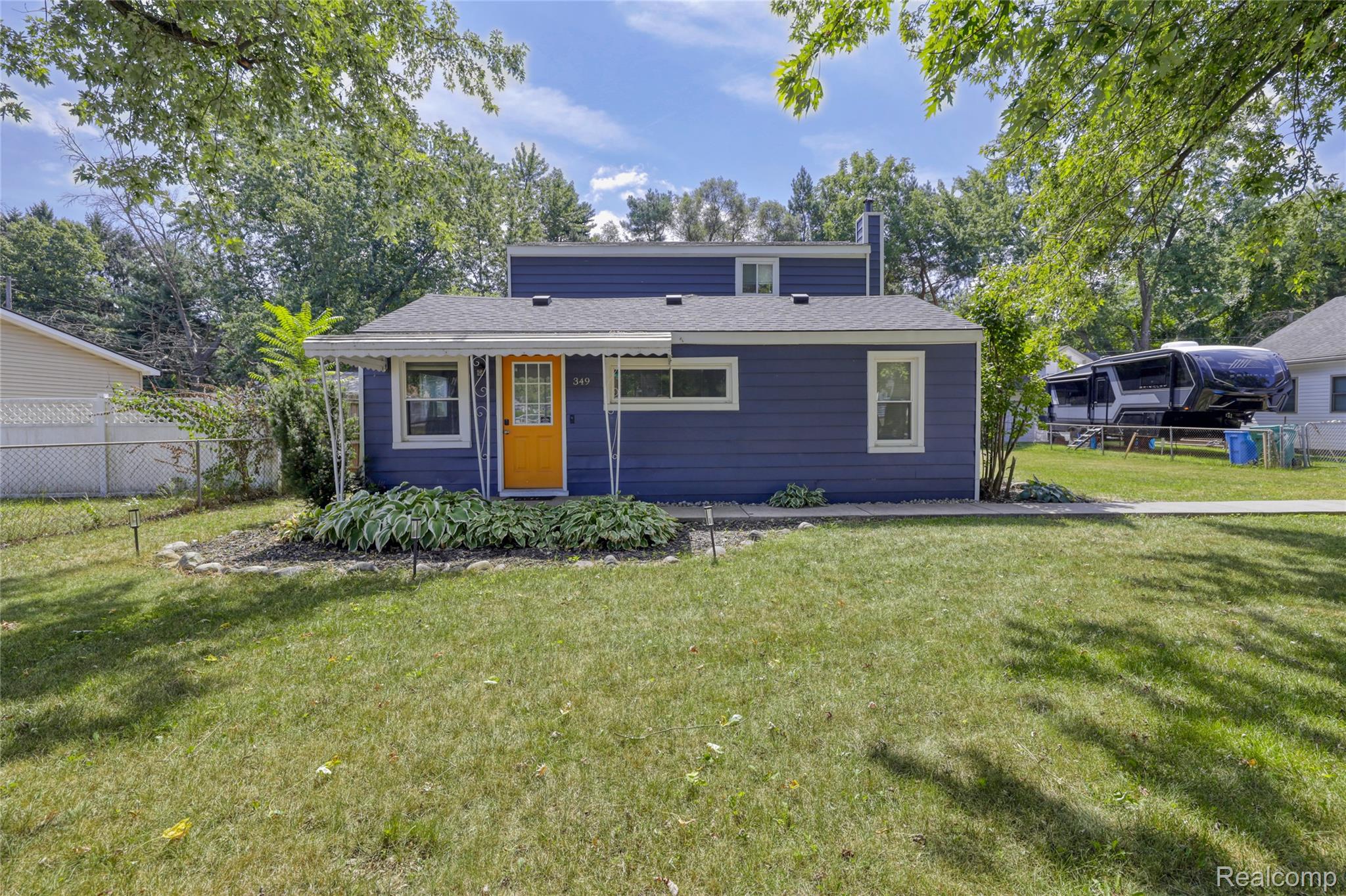 349 W Beechdale Street — photo