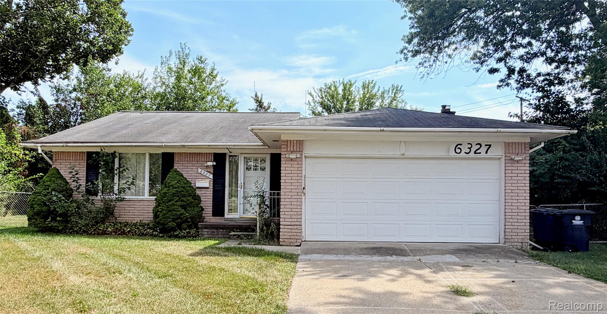 6327 Canterbury Court — photo