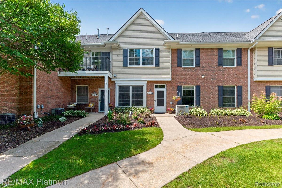 3118 Kneeland Circle — photo