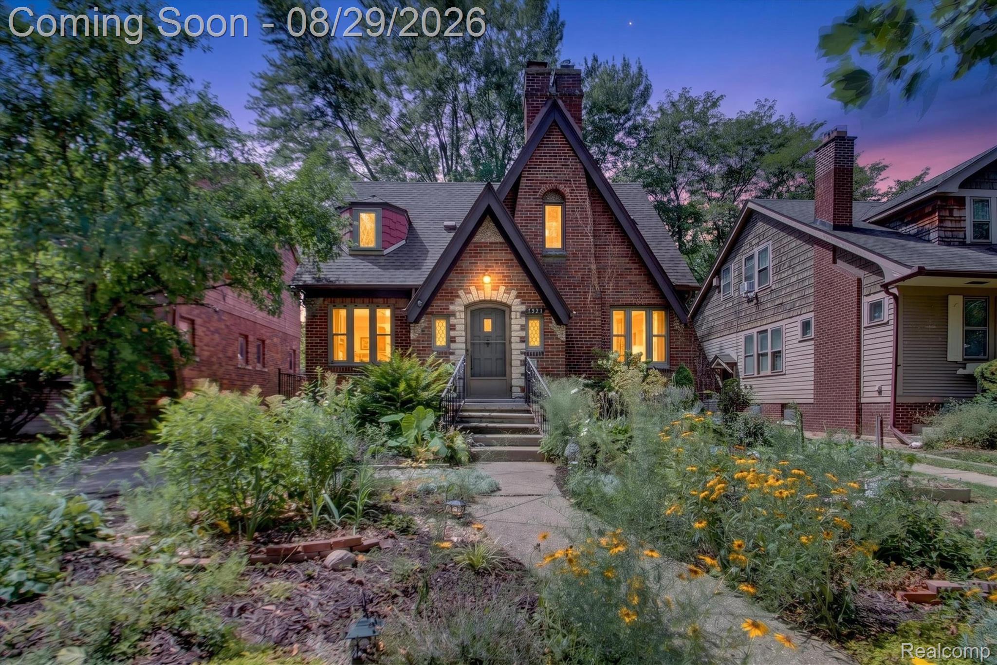 5793 Grayton Street — photo