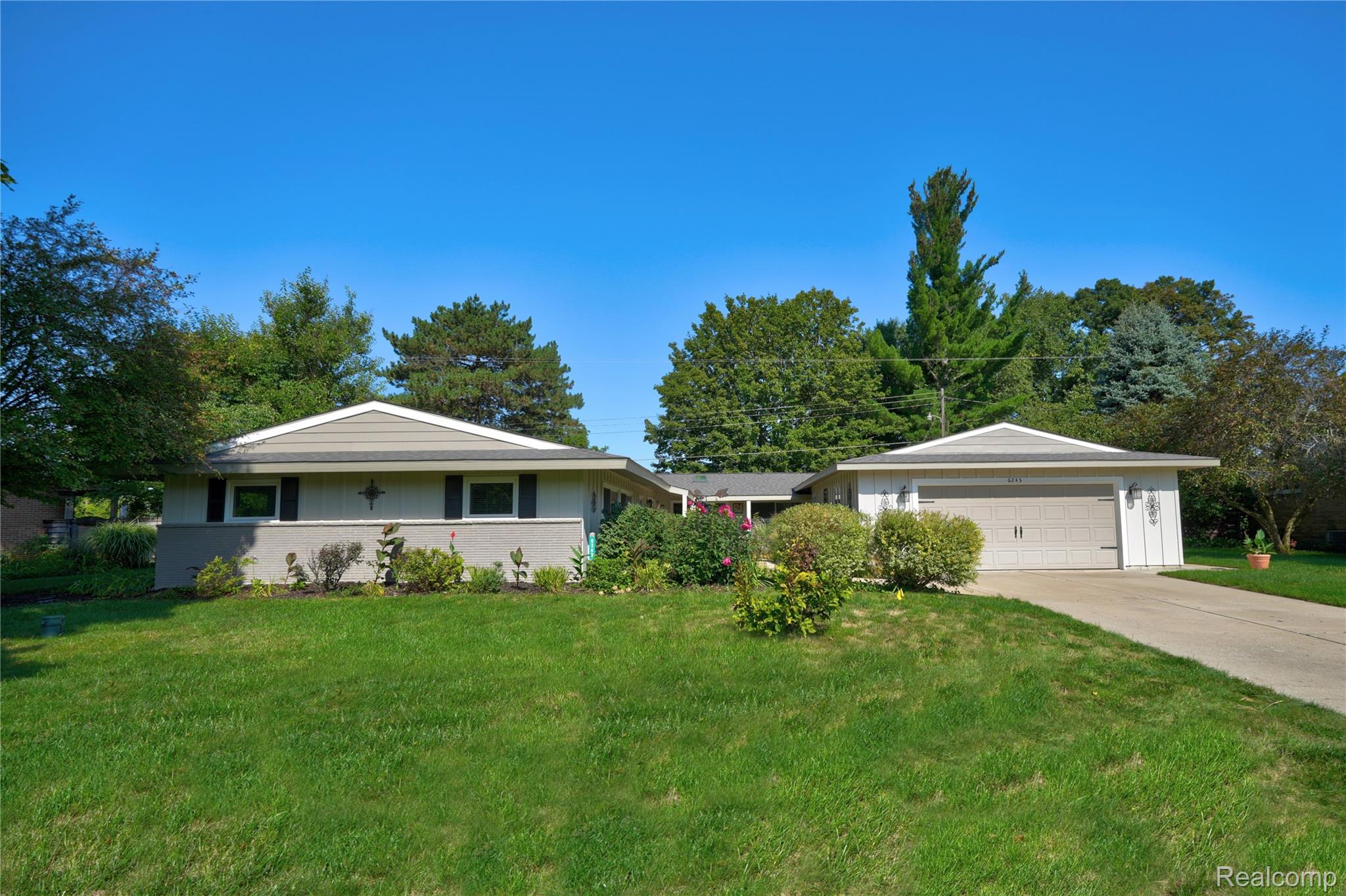 6243 Westview Drive — photo