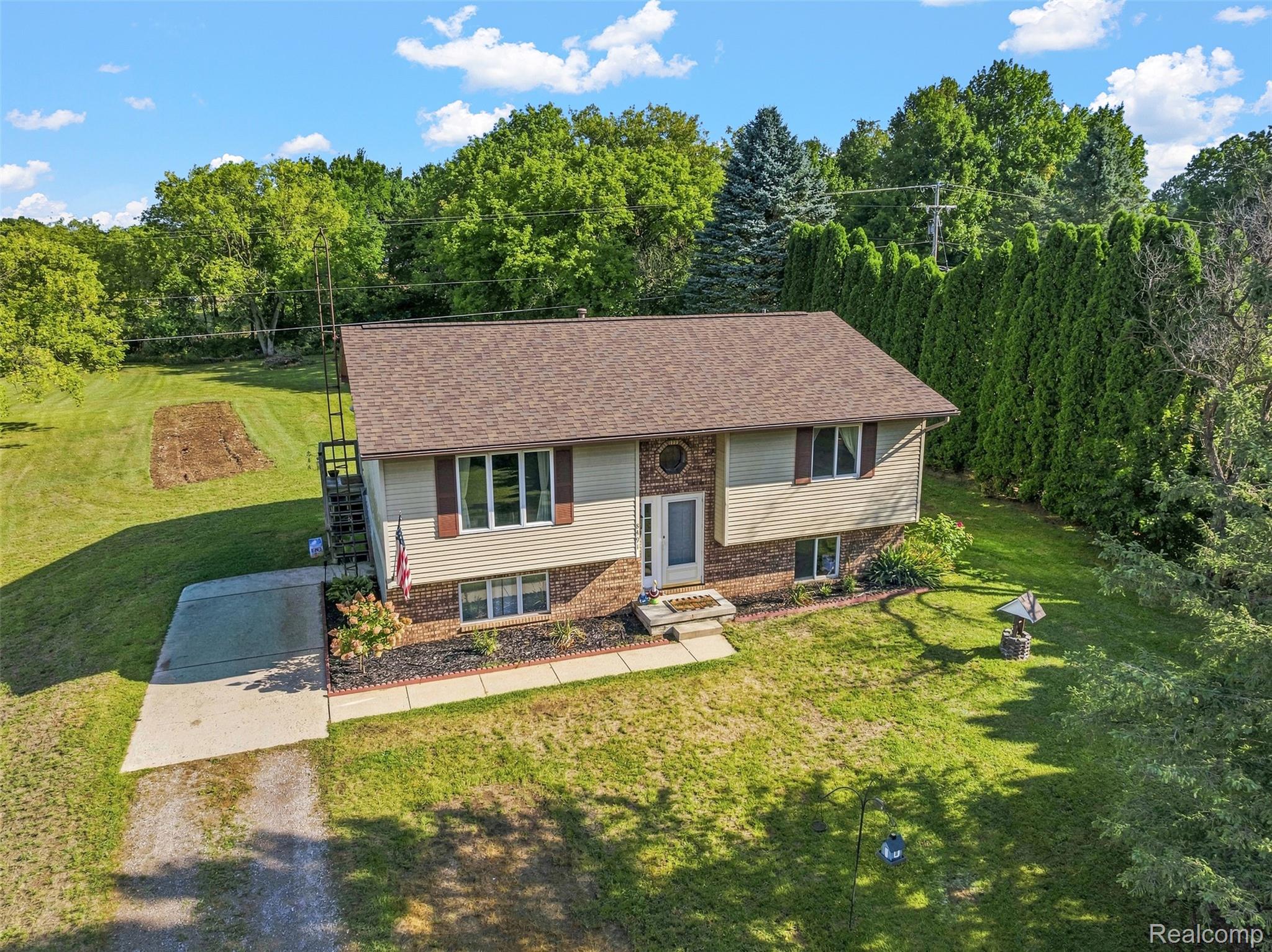 8491 E Mount Morris Road — photo