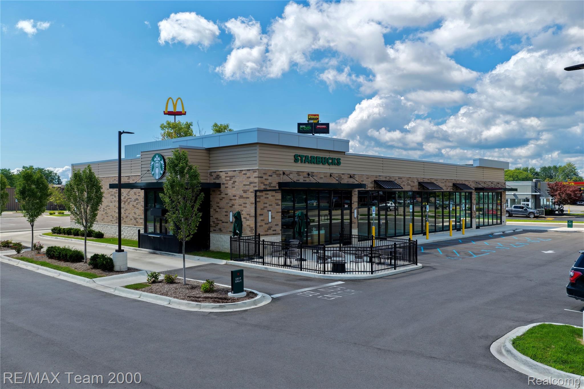 1224 N Dixie Highway 4 — photo