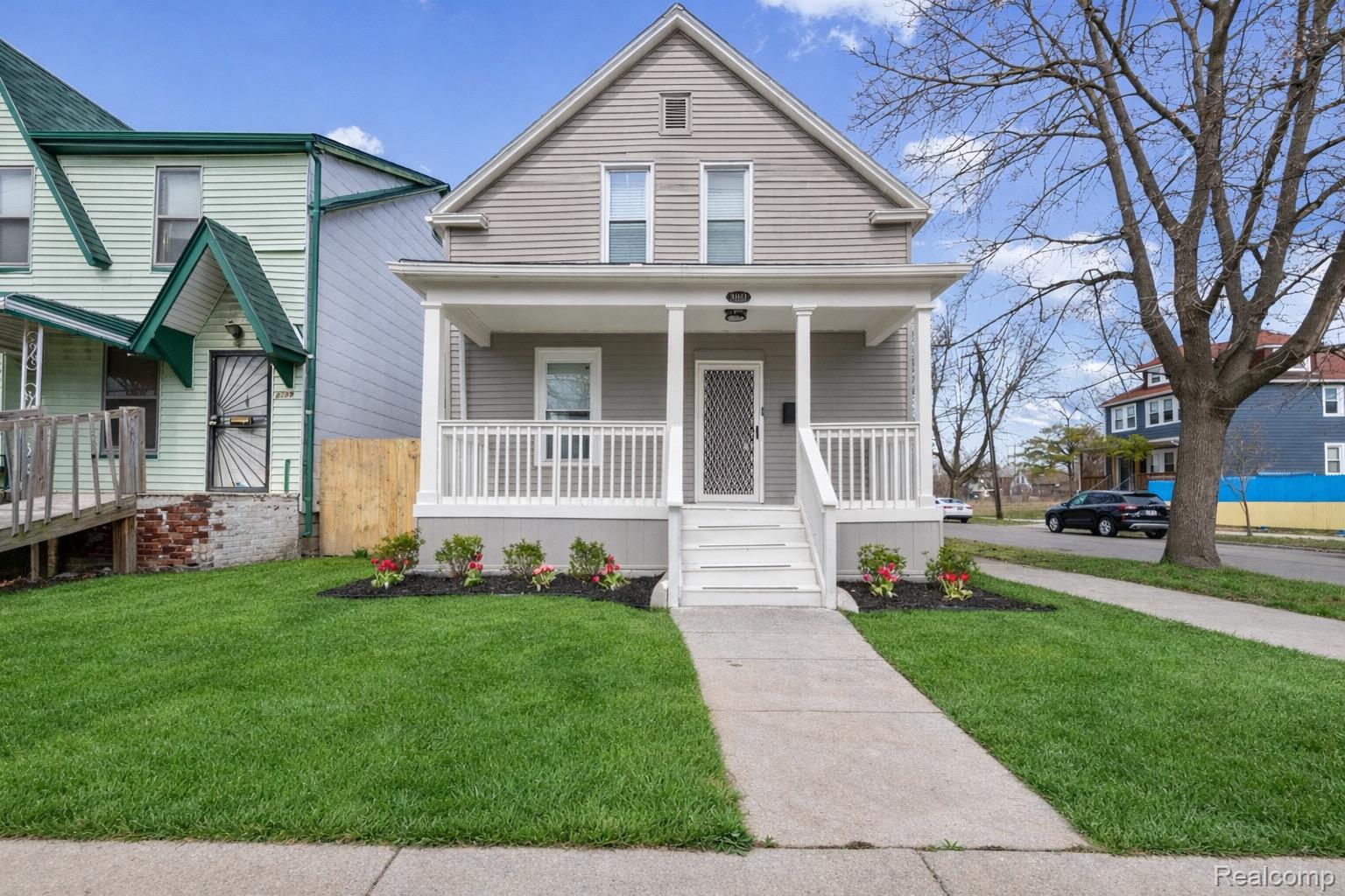 8103 E Canfield Street — photo
