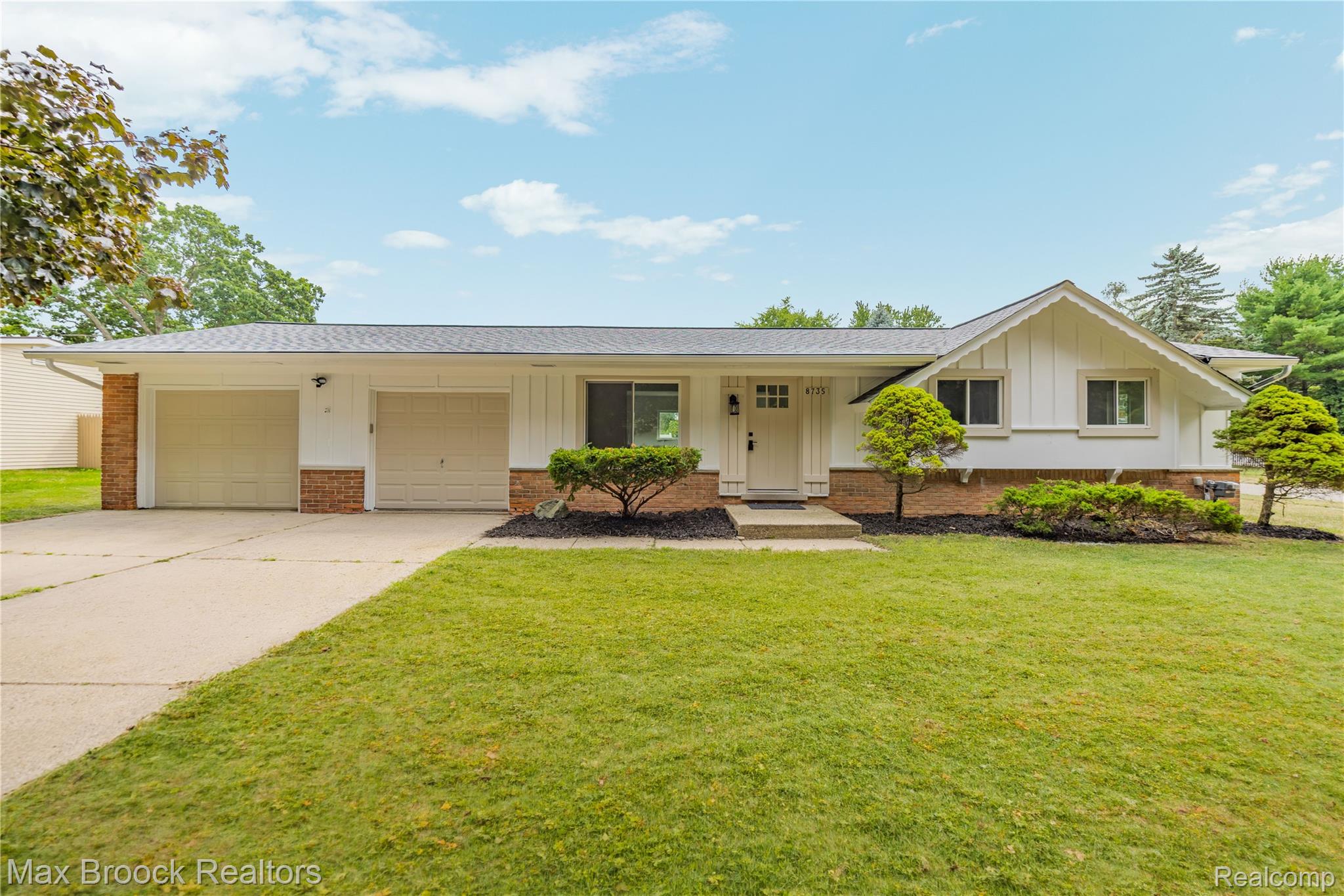 8735 Ringwood Drive — photo